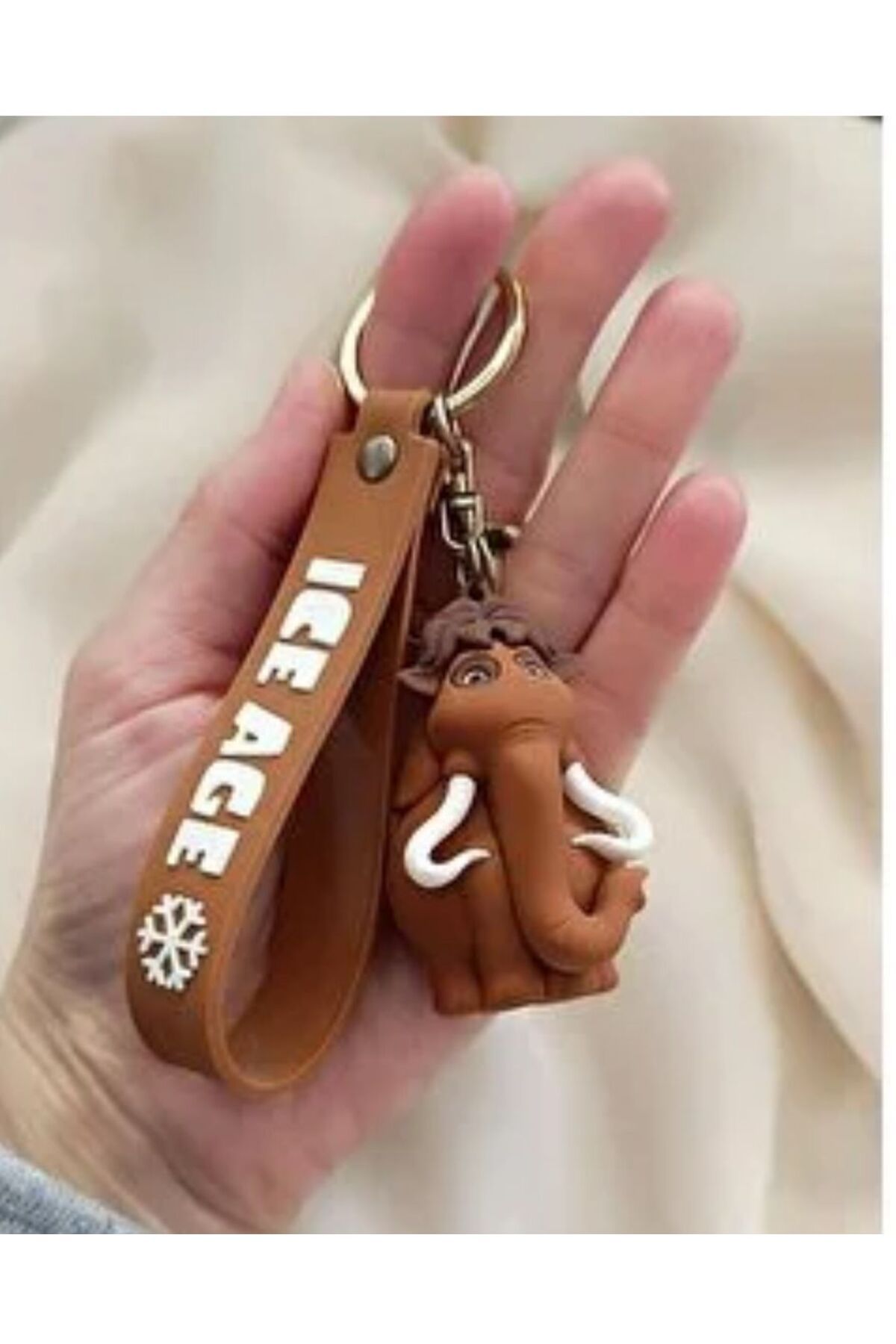 demirosa ICE AGE SİLİKON ANAHTARLIK ÇANTA VE OTOMOBİL AKSESUARI