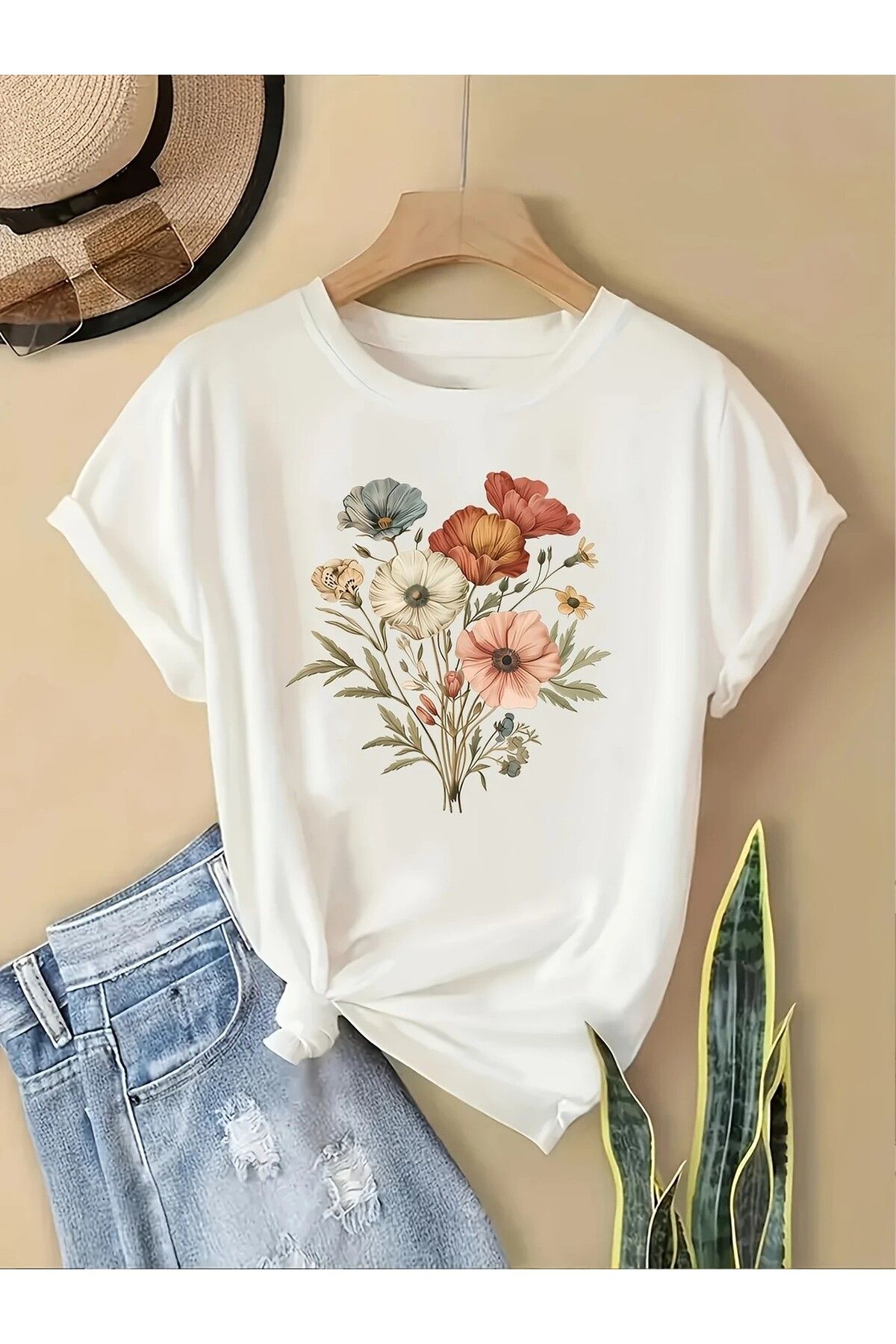 LEIVOR Retro çiçek Baskılı Kadın T-shirt