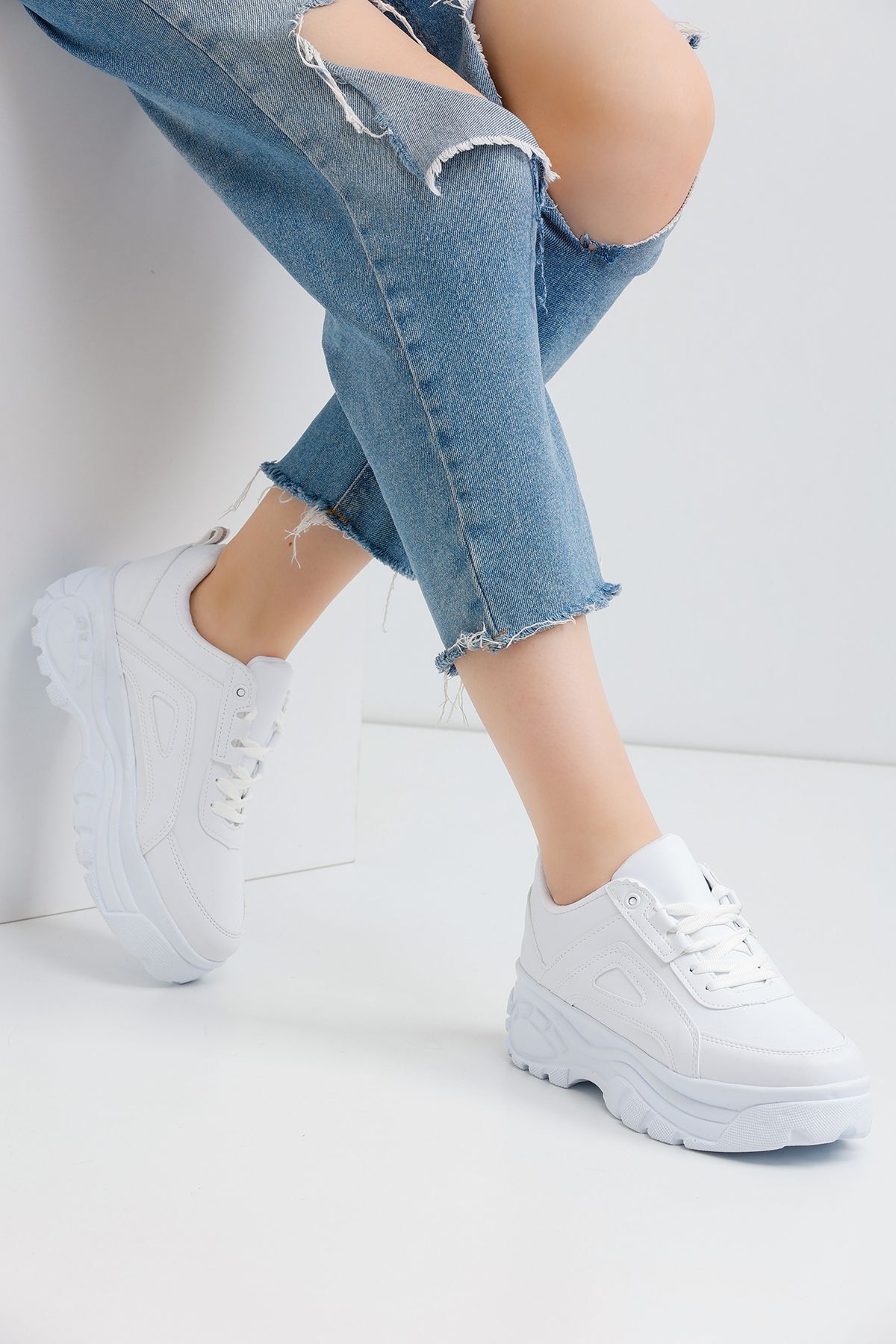 Devida Kadın Beyaz Spor Ayakkabı 6 Cm Yüksek Rahat Air Taban Günlük Sneaker GX401