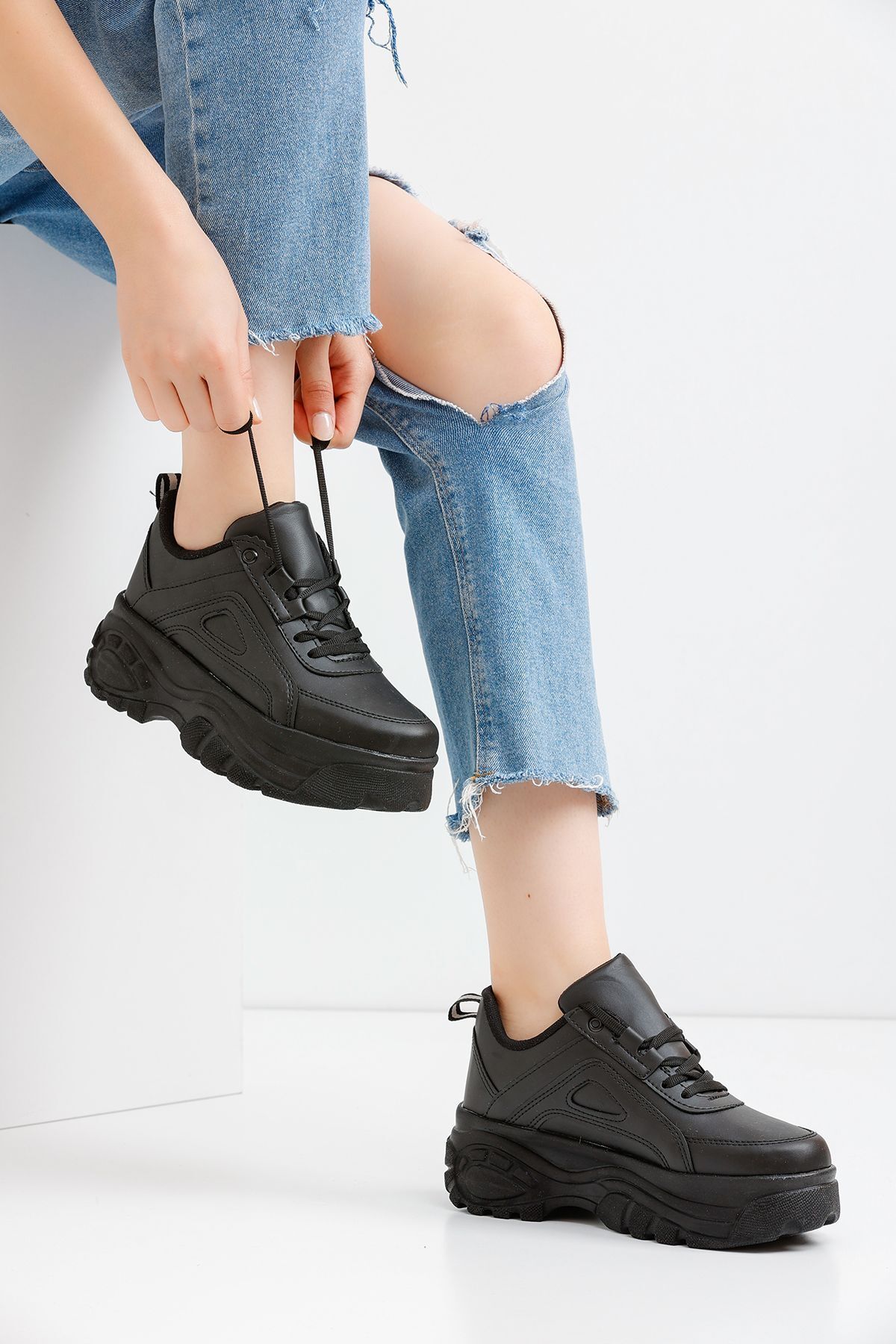 Devida Kadın Beyaz Spor Ayakkabı 6 Cm Yüksek Rahat Air Taban Günlük Sneaker GX401
