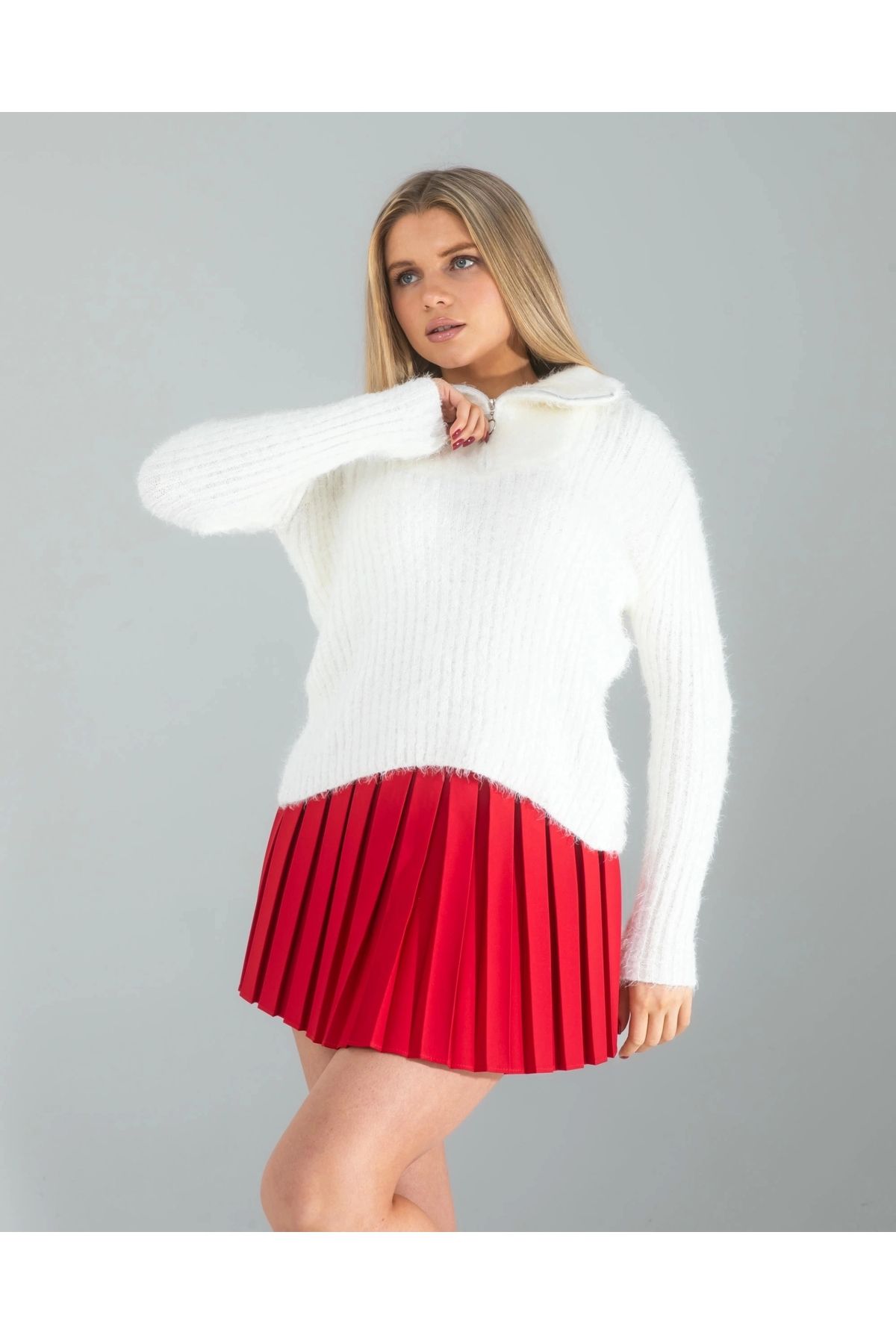 OurStyles Beyaz Fermuarlı Sakal Triko