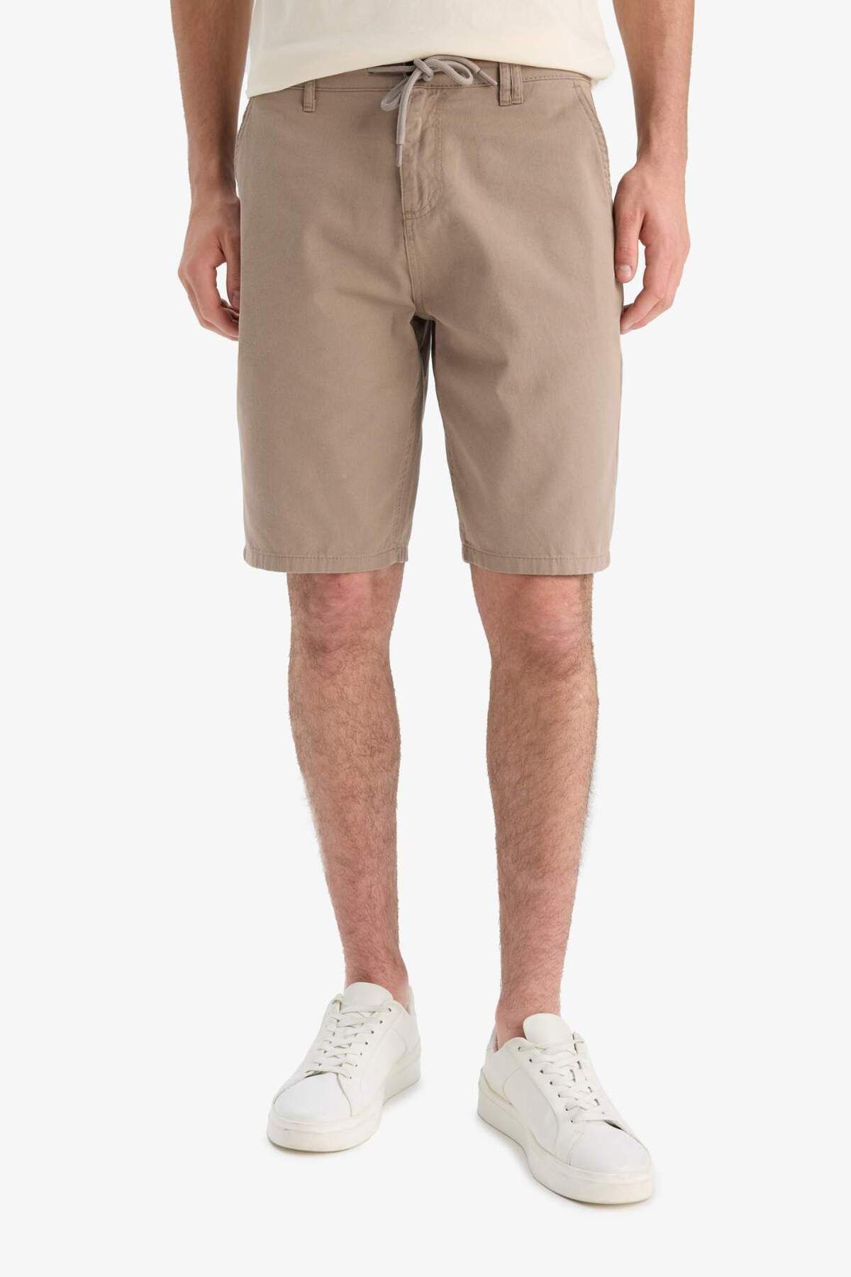 DeFacto Regular Fit Düz Paça Gabardin Bermuda C5397AX25SM