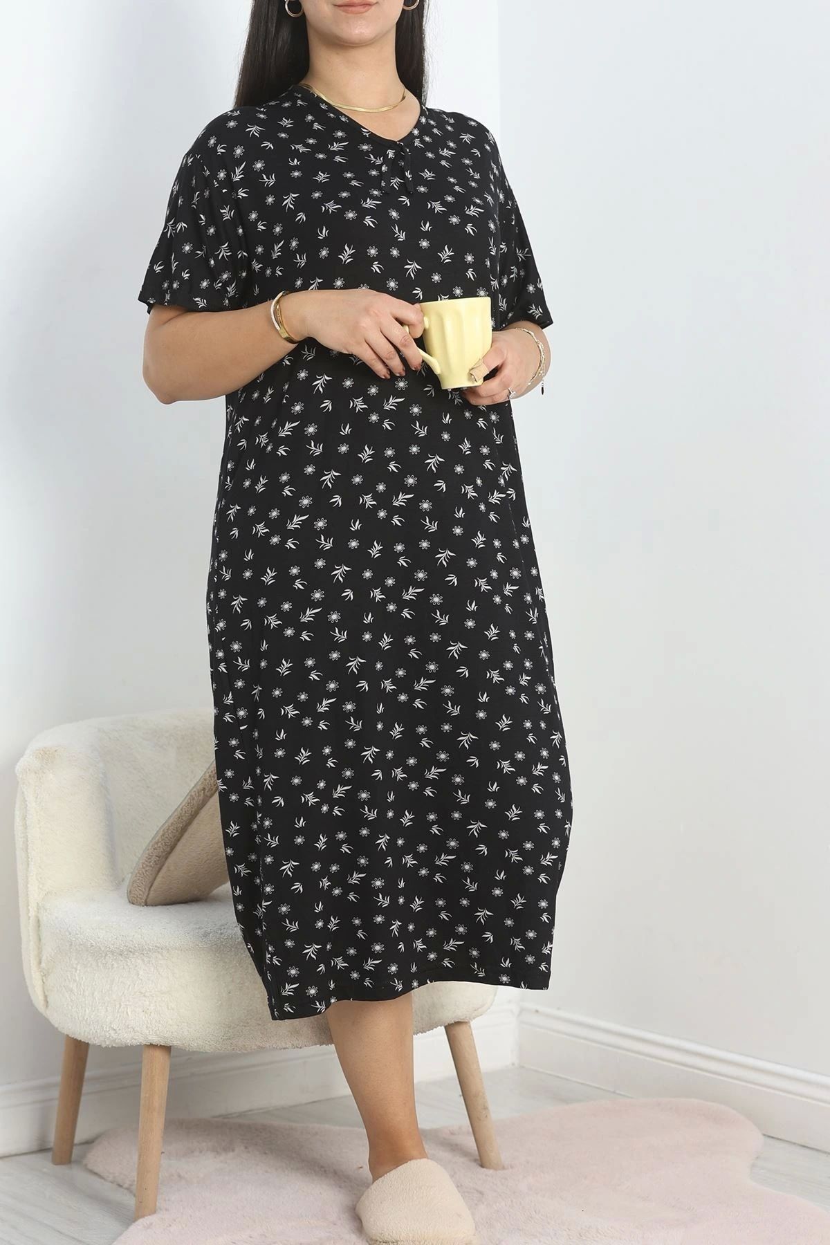 OurStyles Büyük Beden Desenli Viskon Gecelik Elbise Beyazsiyah - 70606.1048.