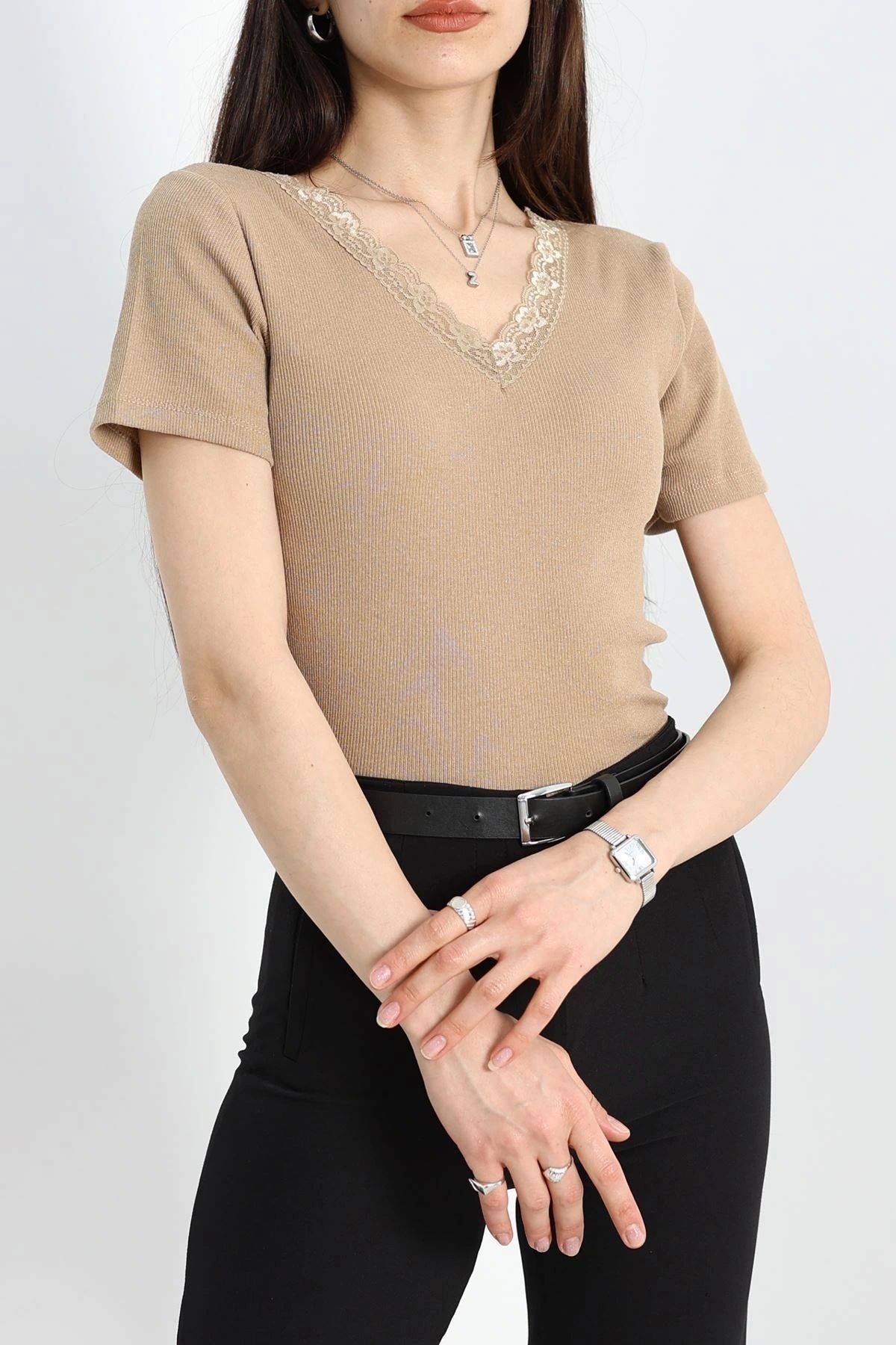 OurStyles Dantel Detaylı V Yaka Kaşkorse Body Bisküvi - 70061.599.