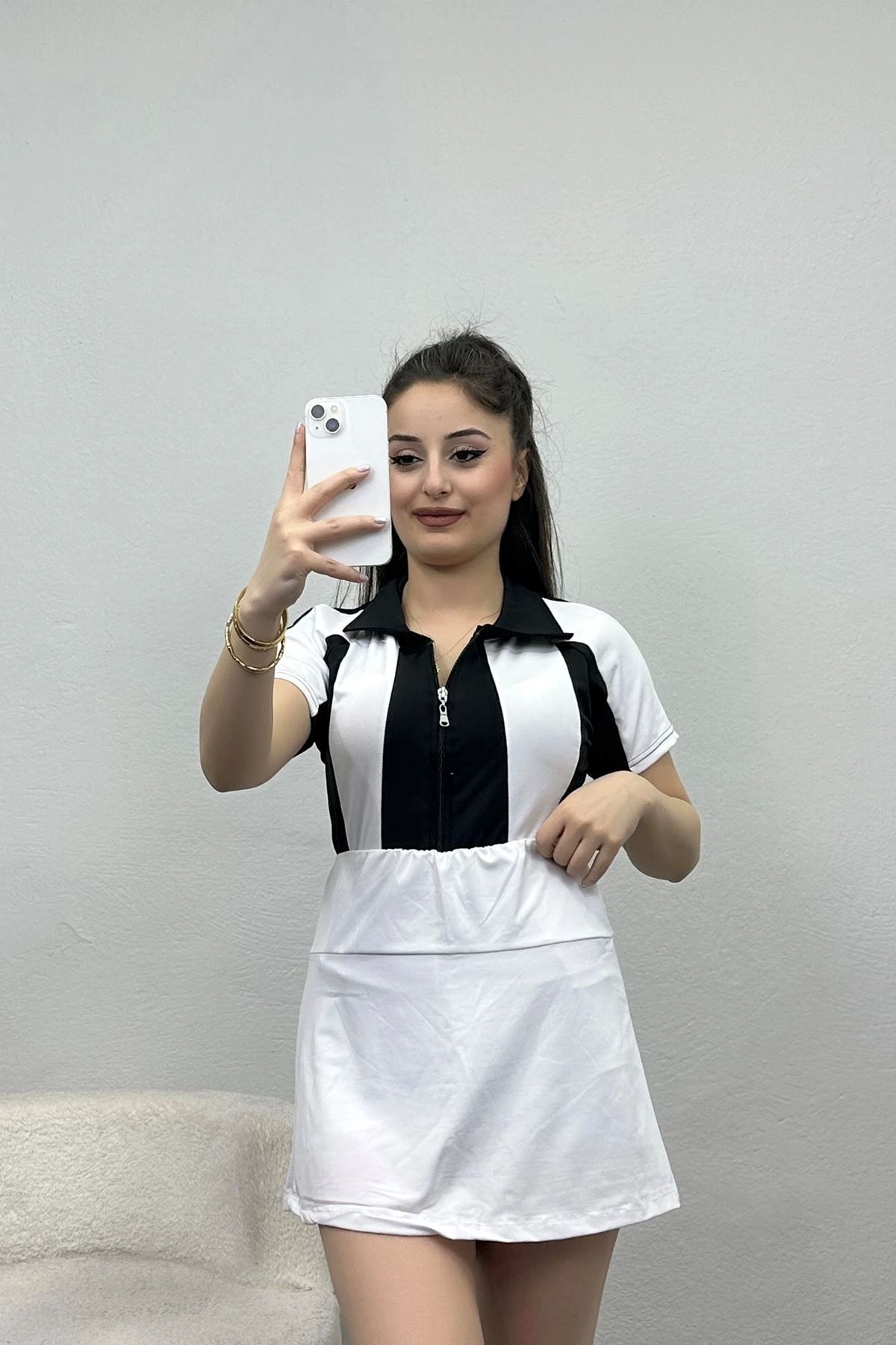 OurStyles Fermuar Detaylı Polo Yaka Body Siyahbeyaz - 40420.1856.