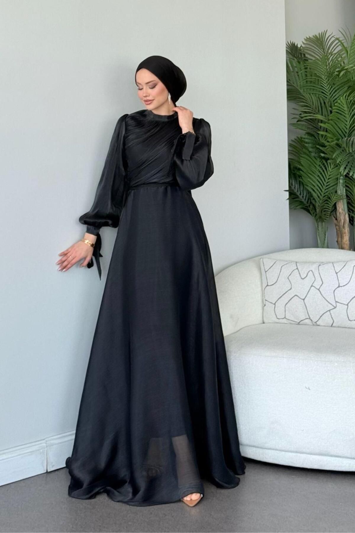 Şulemoda Giyim Su Piliseli Abiye Siyah