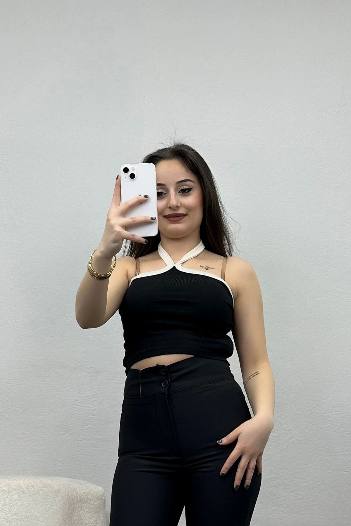 OurStyles Crop Bluz Krem - 22530.1723.