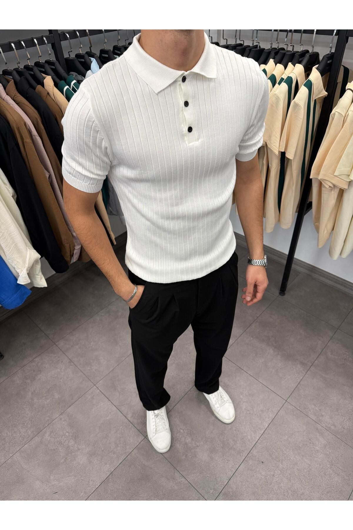 Butik Düğme ve Fitil Detaylı Polo Yaka Triko Beyaz