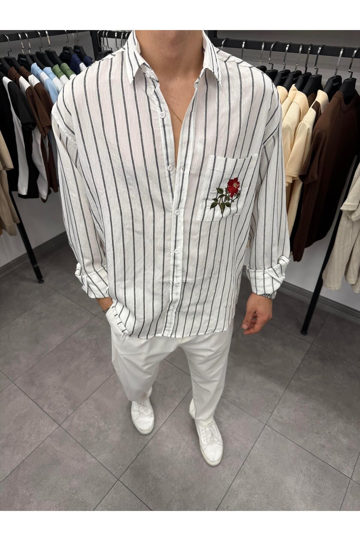 Butik Gül Nakışlı Çizgili Jakar Kumaş Oversize Gömlek Beyaz