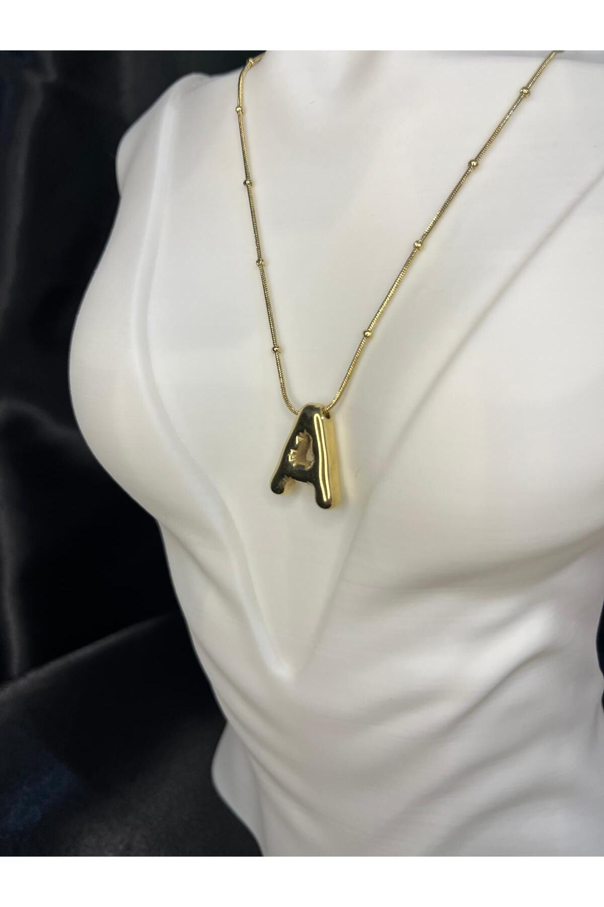 BERCHEM SCARF Kadın Gold Renk Zincirli Büyük "A "Harf Kişiye Özel Modern Tasarım