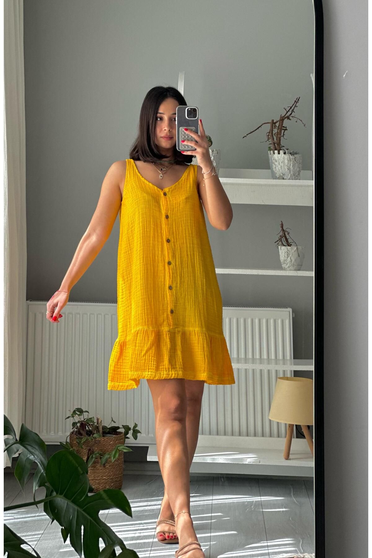 Sultana Collection ARKADAN BAĞLAMALI ÖN DÜĞMELİ KISA ELBİSE