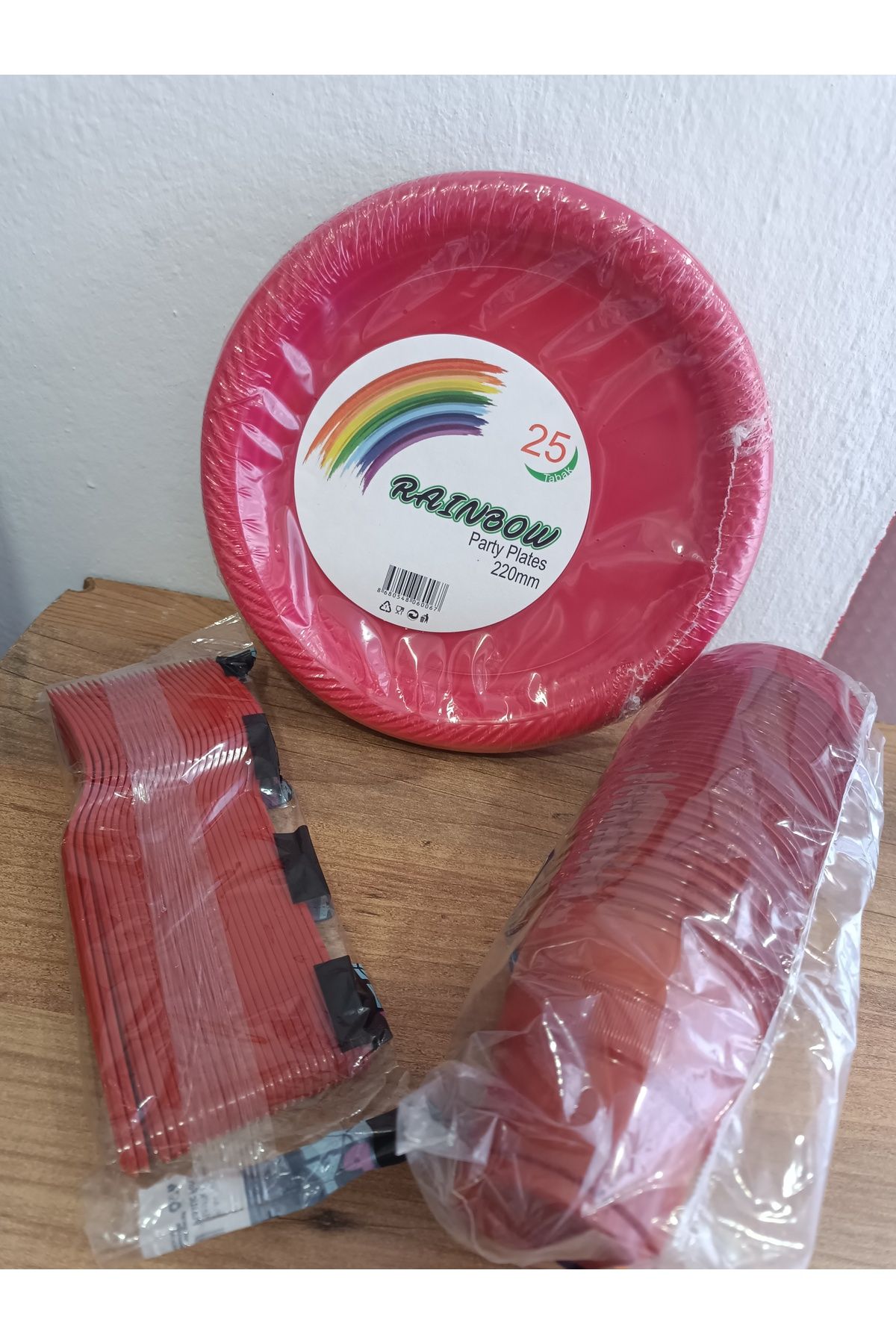Store Plastik tabak bardak çatal 25 adet kırmızı