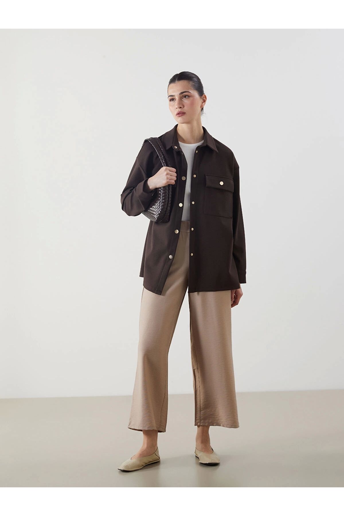 LC Waikiki LCW Modest Bej Beli Lastikli Geniş Paça Kadın Pantolon