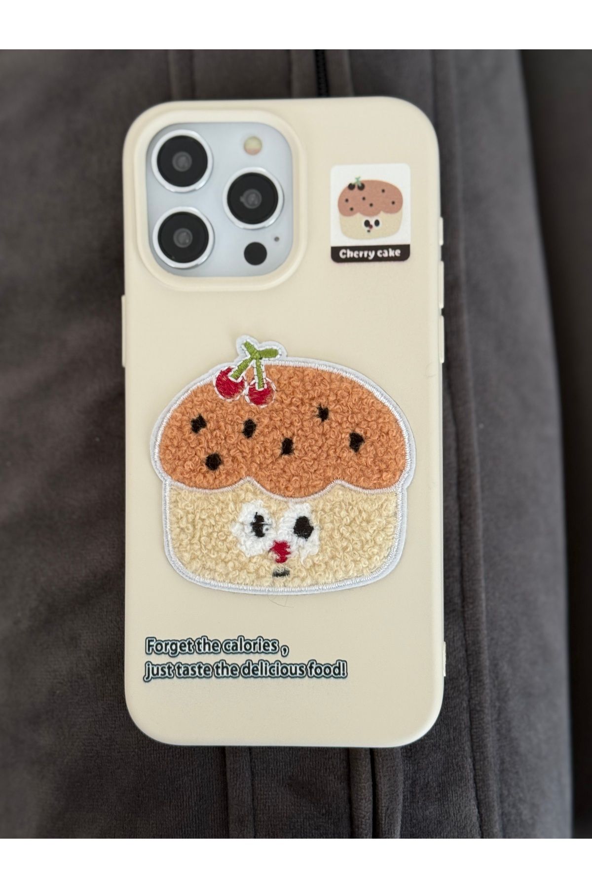 FİŞNEİLETİŞİM İPHONE 15 PROMAX UYUMLU CHERRY COOKİE KILIF (İÇİ KADİFE)