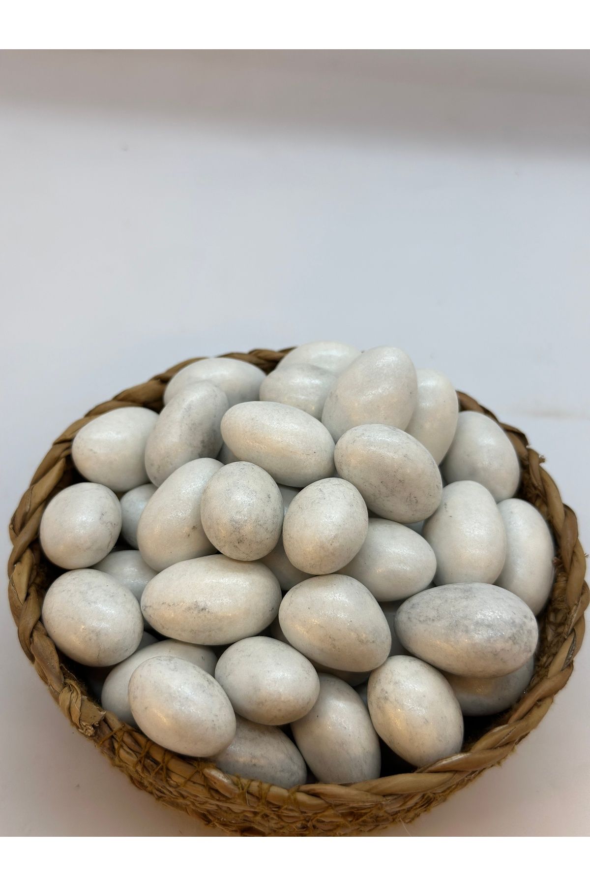 KÖKNAR BADEMLİ ÇİKOLATALI DRAJE 500 GR
