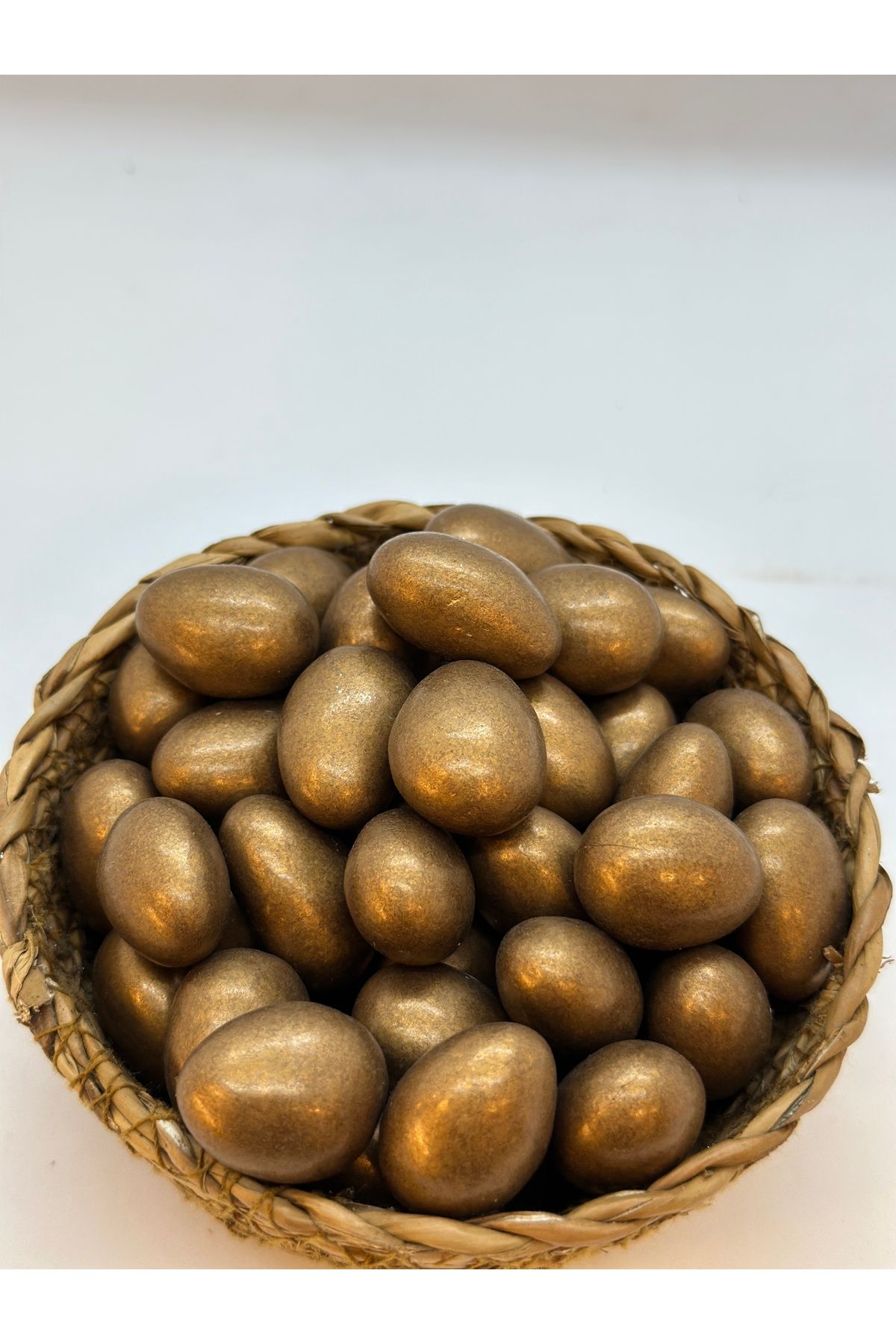 KÖKNAR BADEMLİ ÇİKOLATALI DRAJE 1 KG