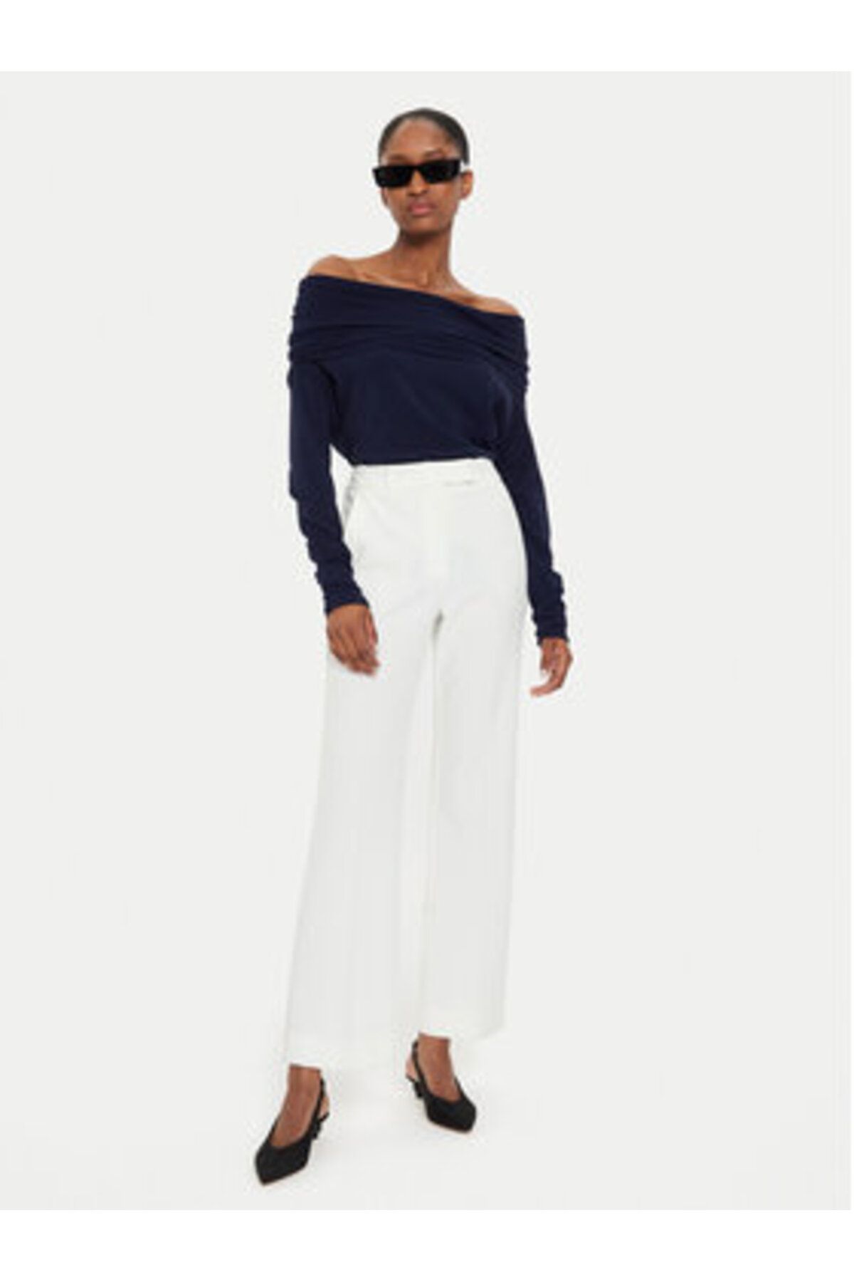 complete the look image