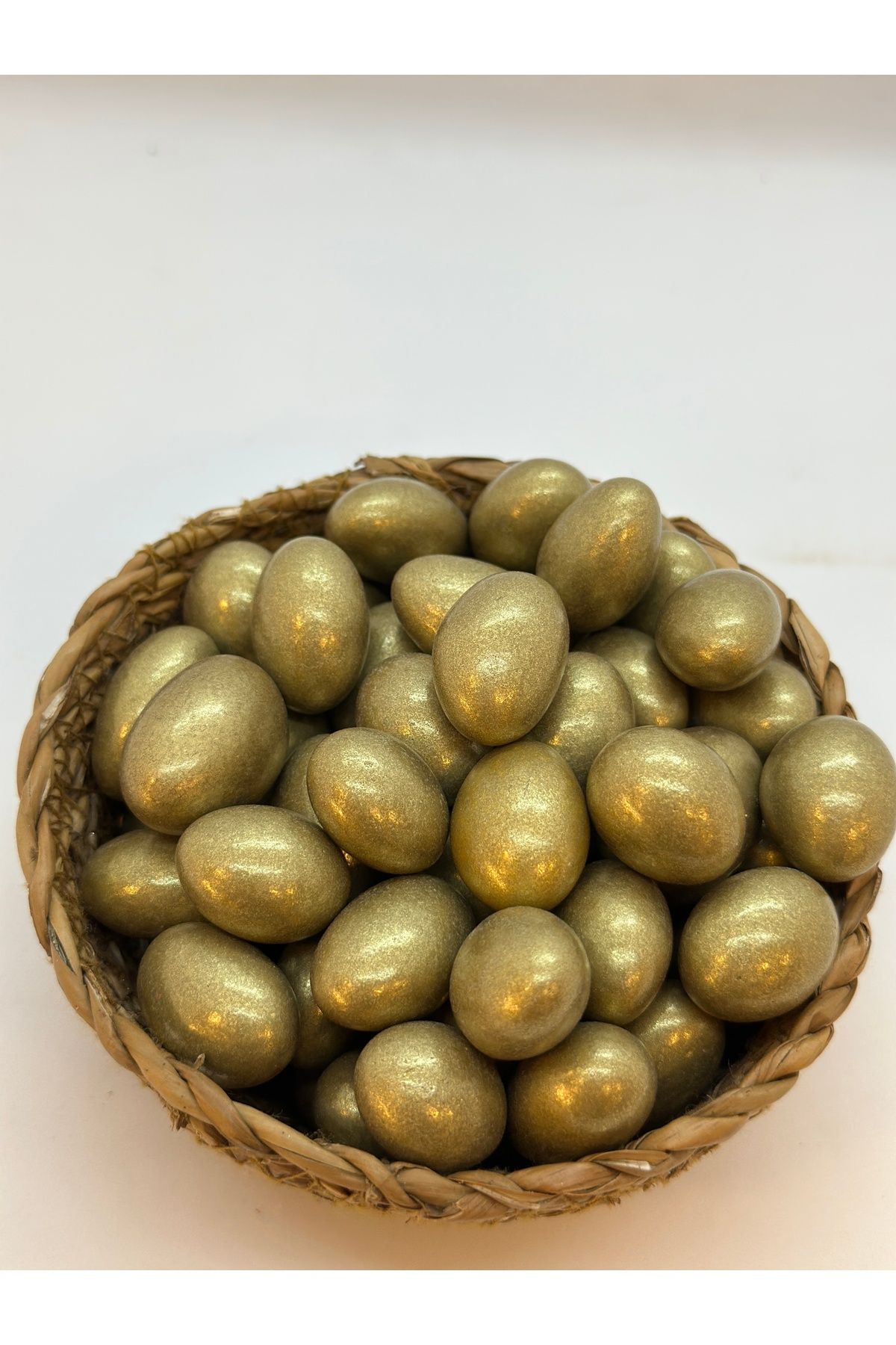 KÖKNAR BADEMLİ ÇİKOLATALI DRAJE 500 GR