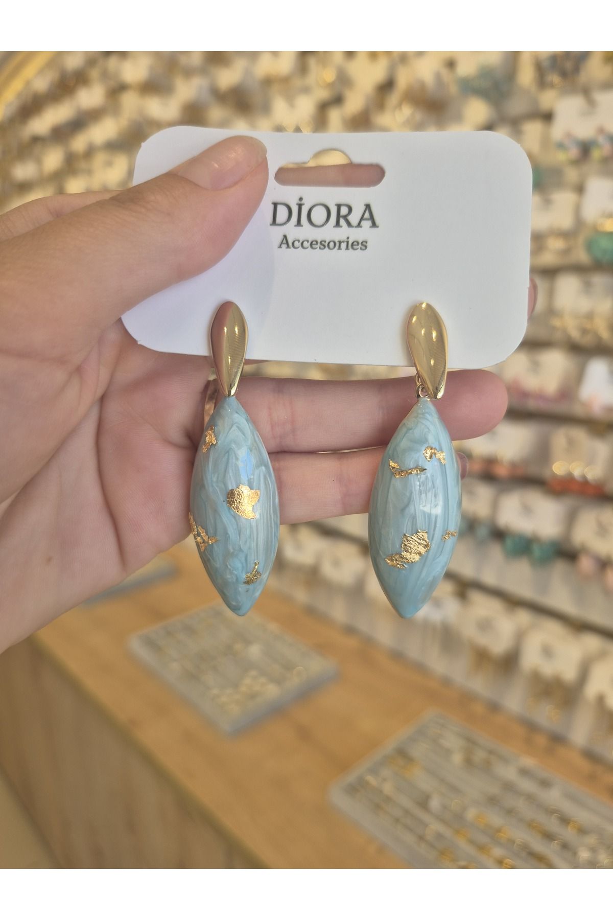 diora accesories çelik küpe