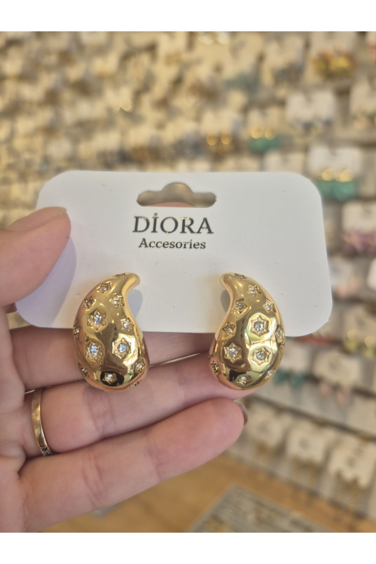 diora accesories çelik damla küpe