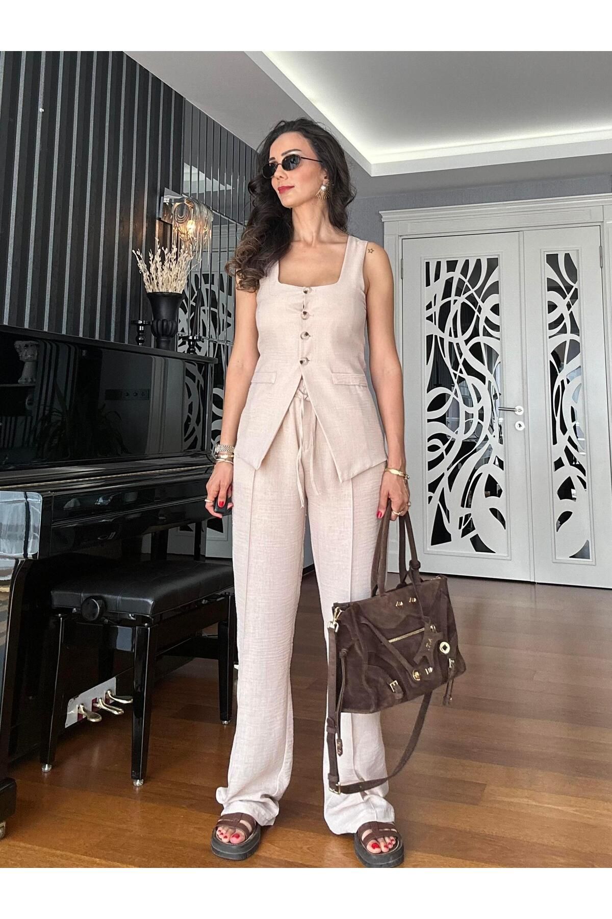 Atelier Derin Bej Keten Yelek Pantolon Takım
