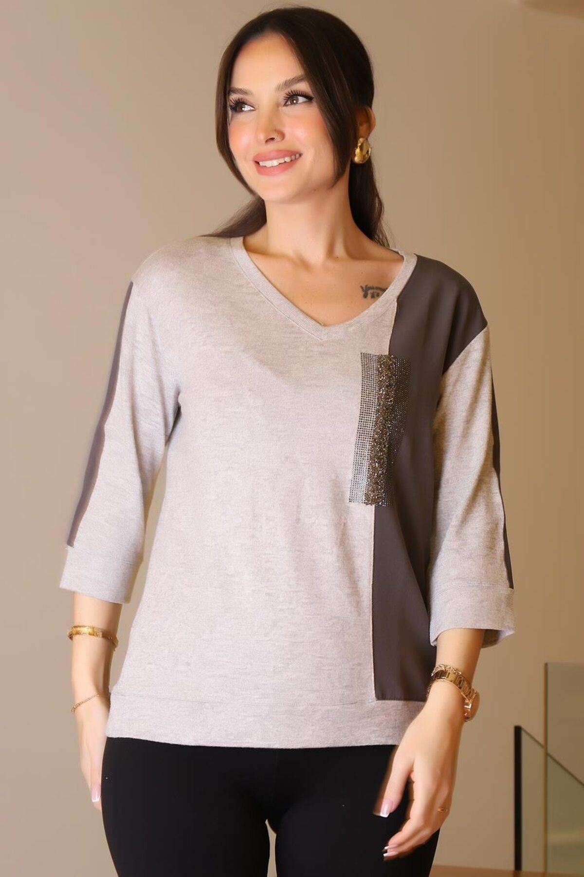 Nazen Giyim V YAKA KUMAŞ DETAYLI GRİ KADIN BLUZ 00726-2K5