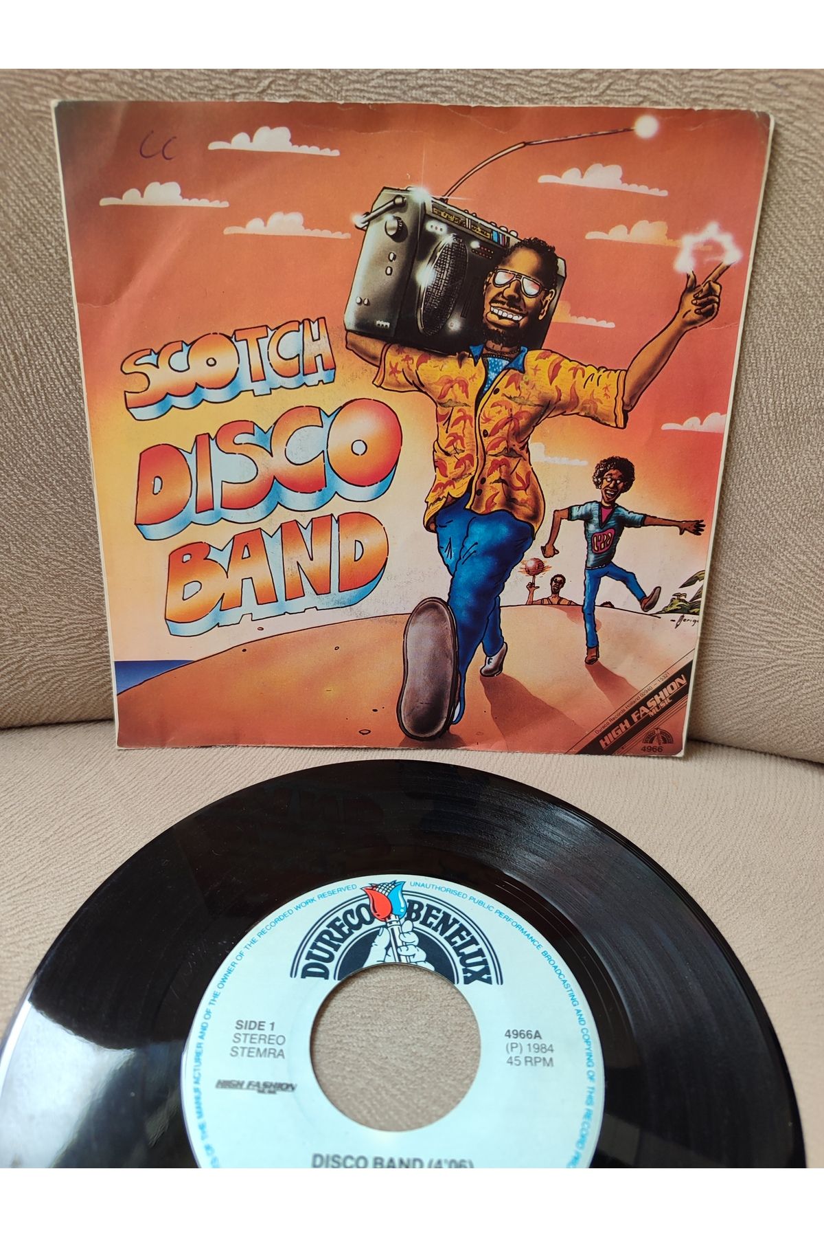 Plakperest SCOTCH - Disco Band - 1984 Hollanda Basım 45 lik Plak 2.el
