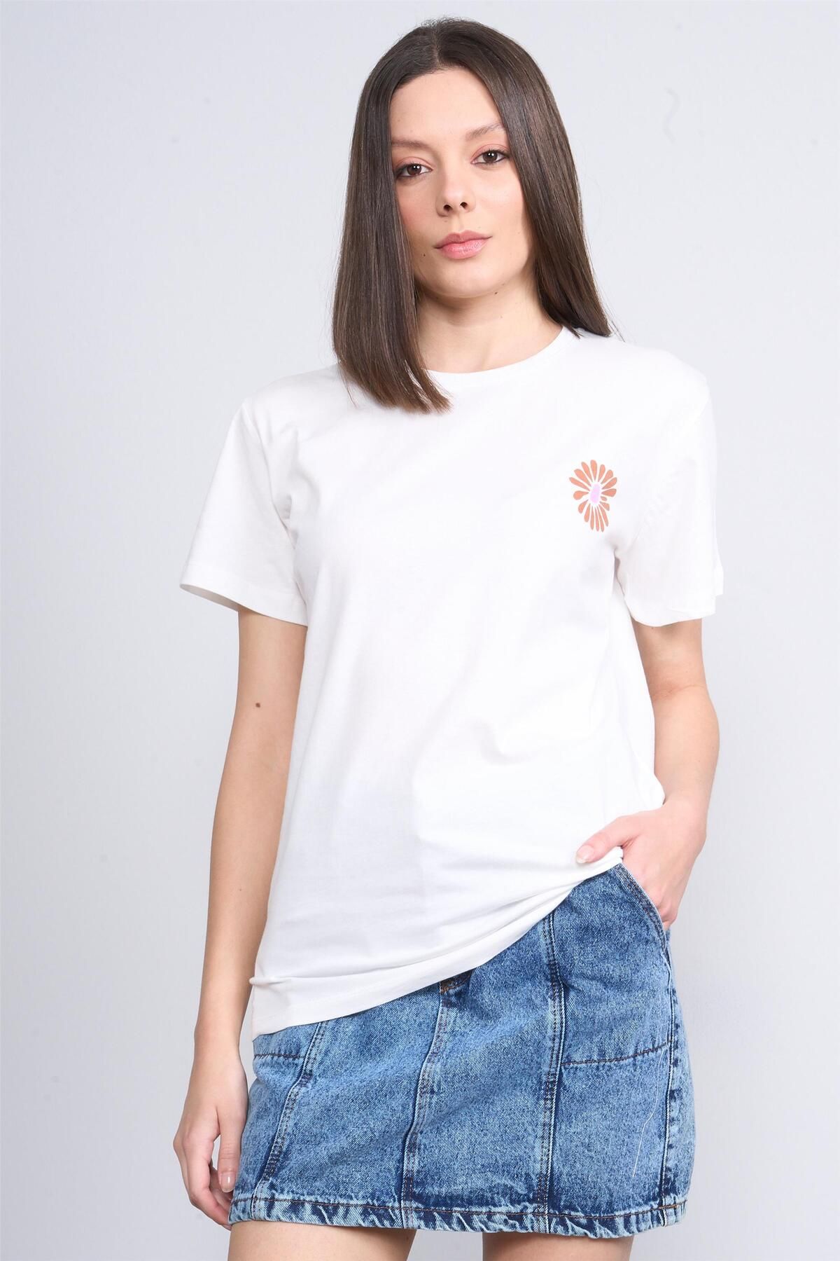 FİTHİT Çetinkaya Fithit 8329 Bisiklet Yaka 30/1 Penye Süprem Regular T-shirt Krem