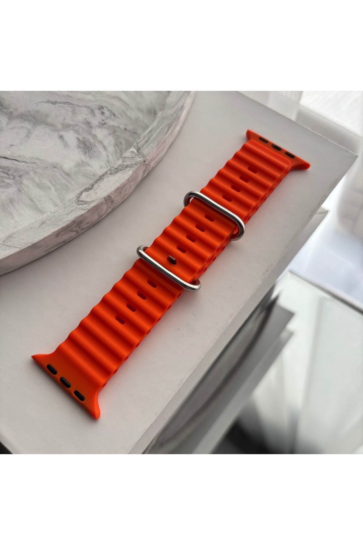 sayecase Apple Watch 6/7/SE/8/9 Serisi Uyumlu 42-44-45-49 MM Ocean Tırtıklı Silikon Kordon