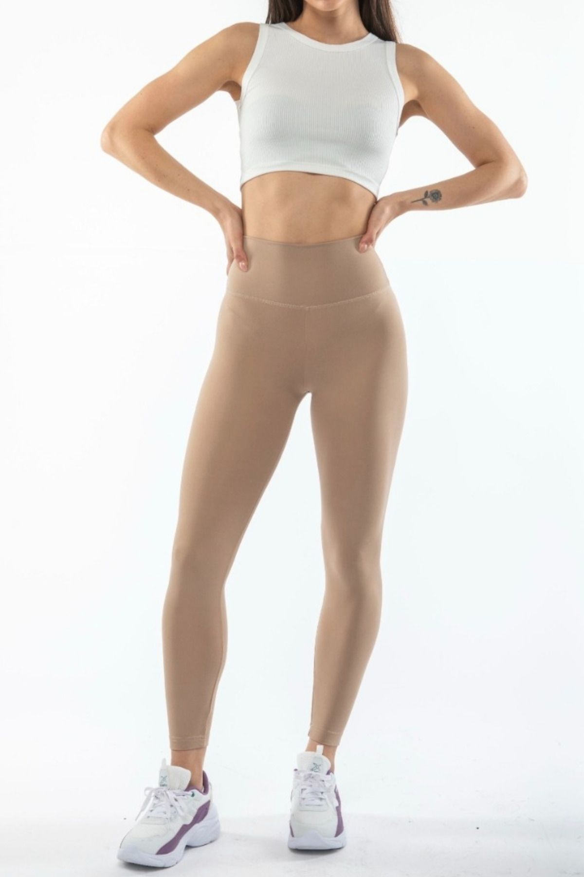 Butik Nanofit Toparlayıcı Düz Spor Tayt– Kadın Spor Giyimde Şıklık