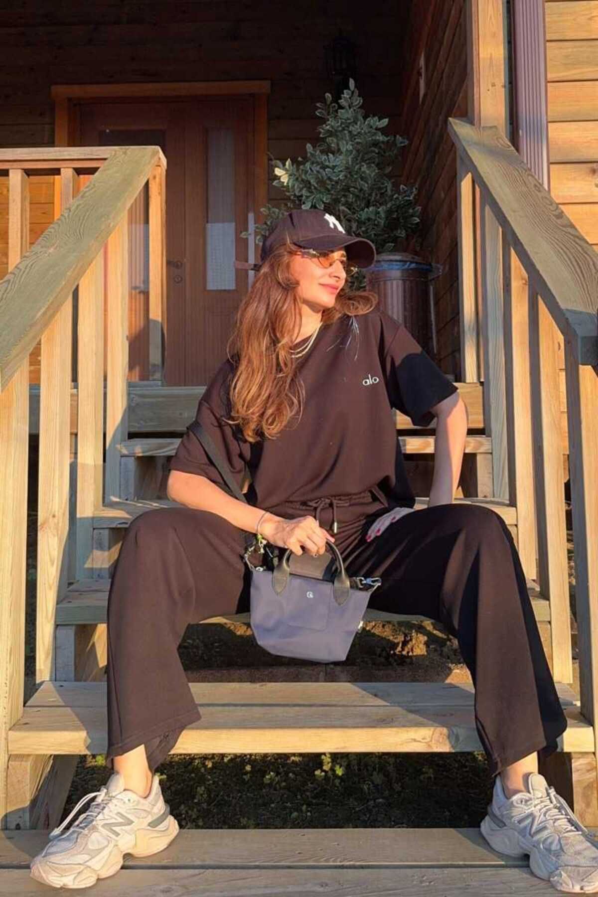 Clothing palette YAZI BASKILI MODAL EŞOFMAN TAKIMI