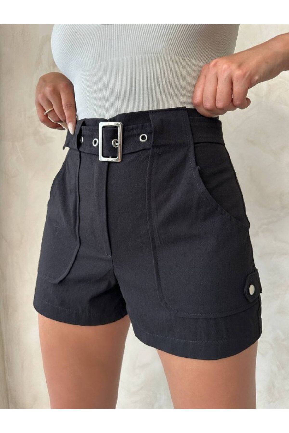 Bleu Petite Yüksek Bel Kemerli Gabardin Kadın Şort