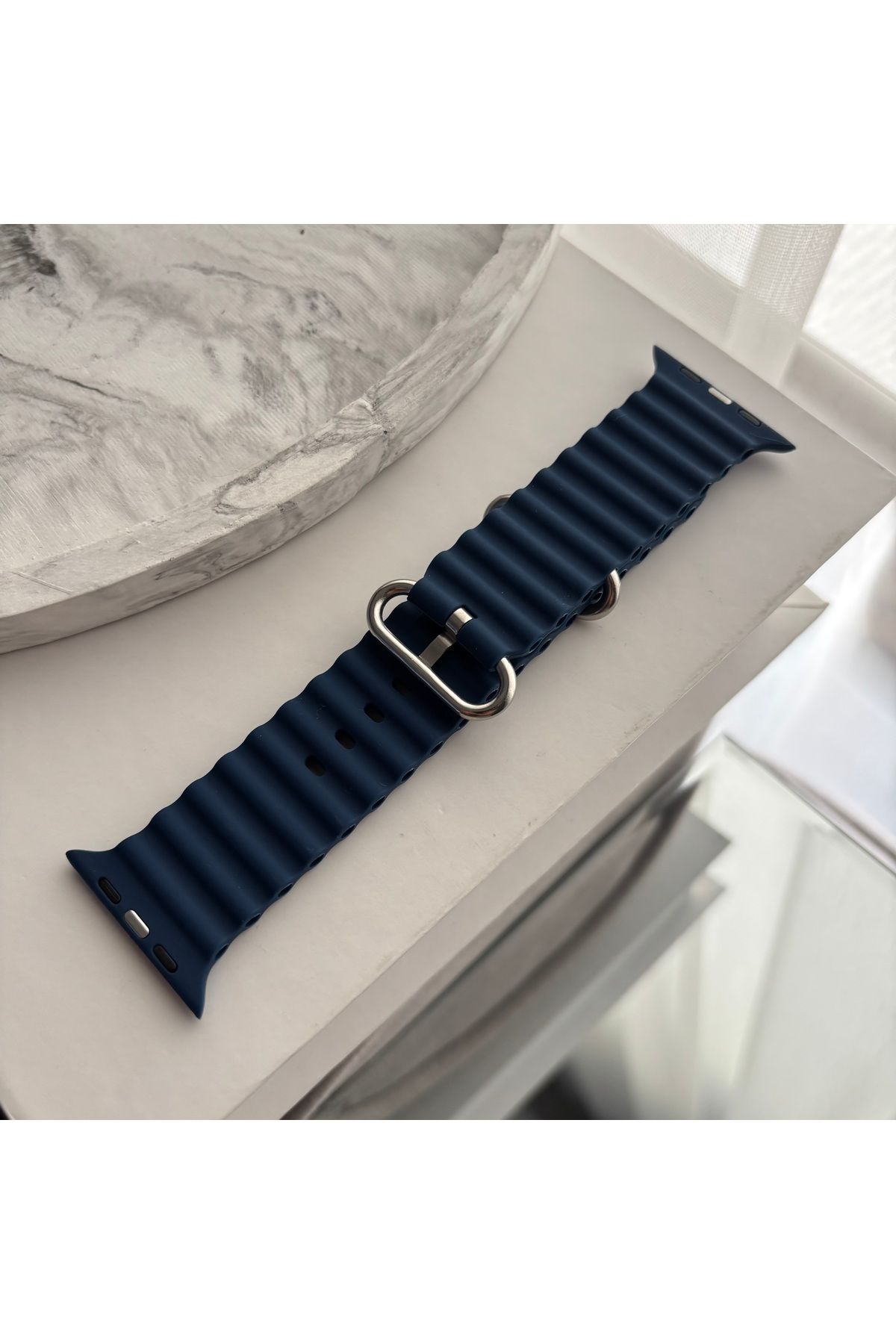 sayecase Apple Watch 6/7/SE/8/9 Serisi Uyumlu 42-44-45-49 MM Ocean Tırtıklı Silikon Kordon