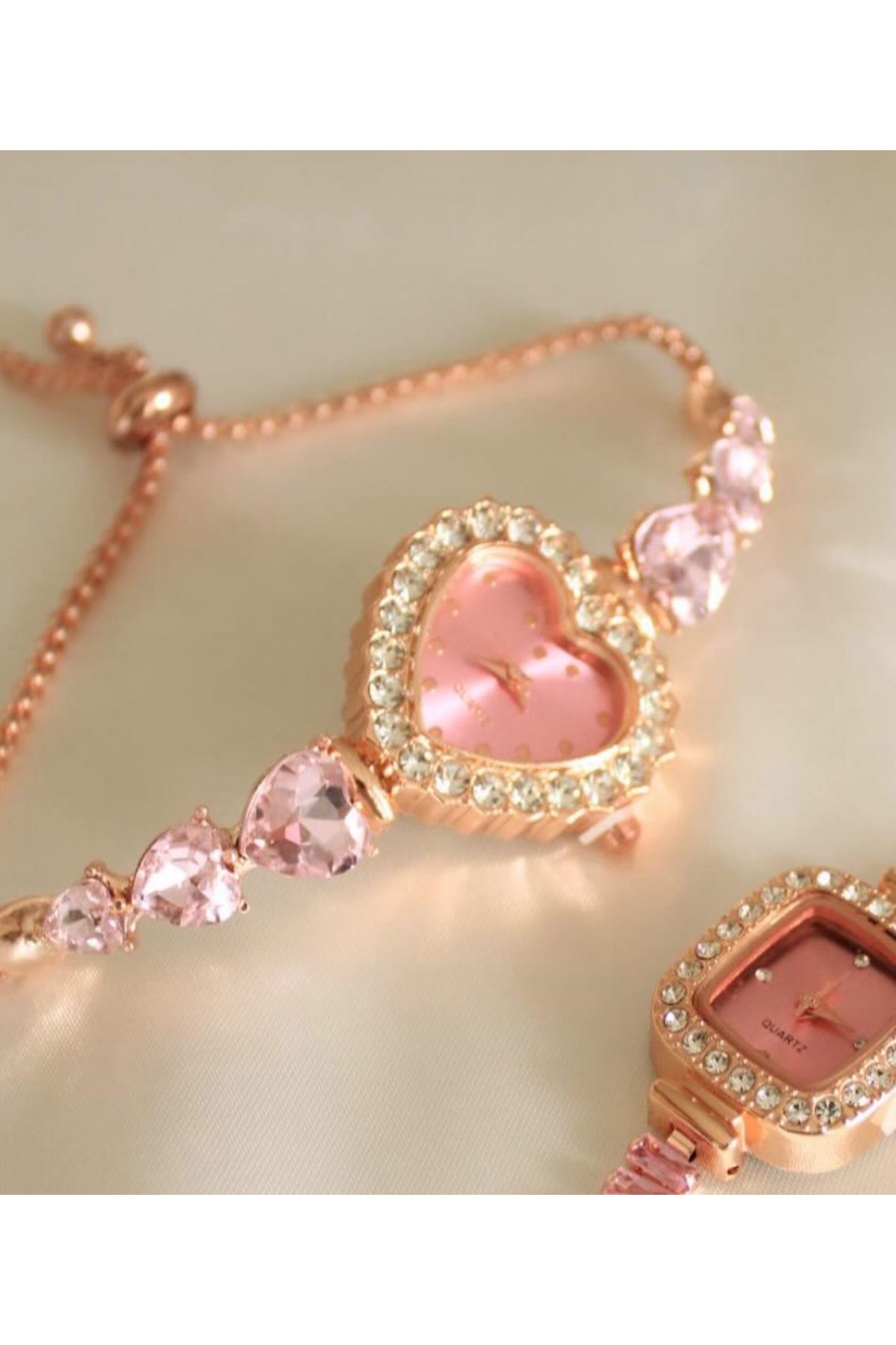SİRİUS Pinterest Pembe Kalpli Saat