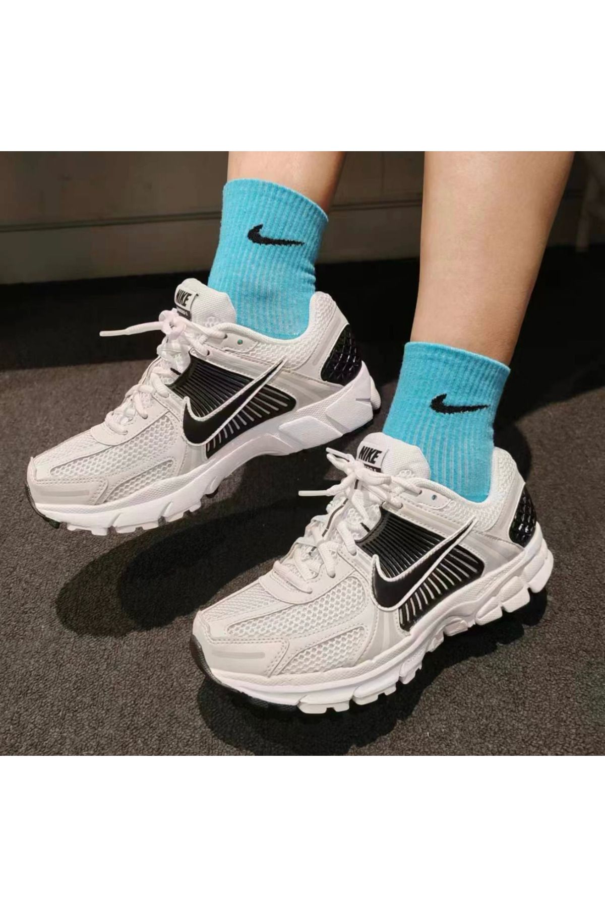 Nike Vomero 5 Sportswear (GS) unisex gri siyah Spor Ayakkabı hf6998-104