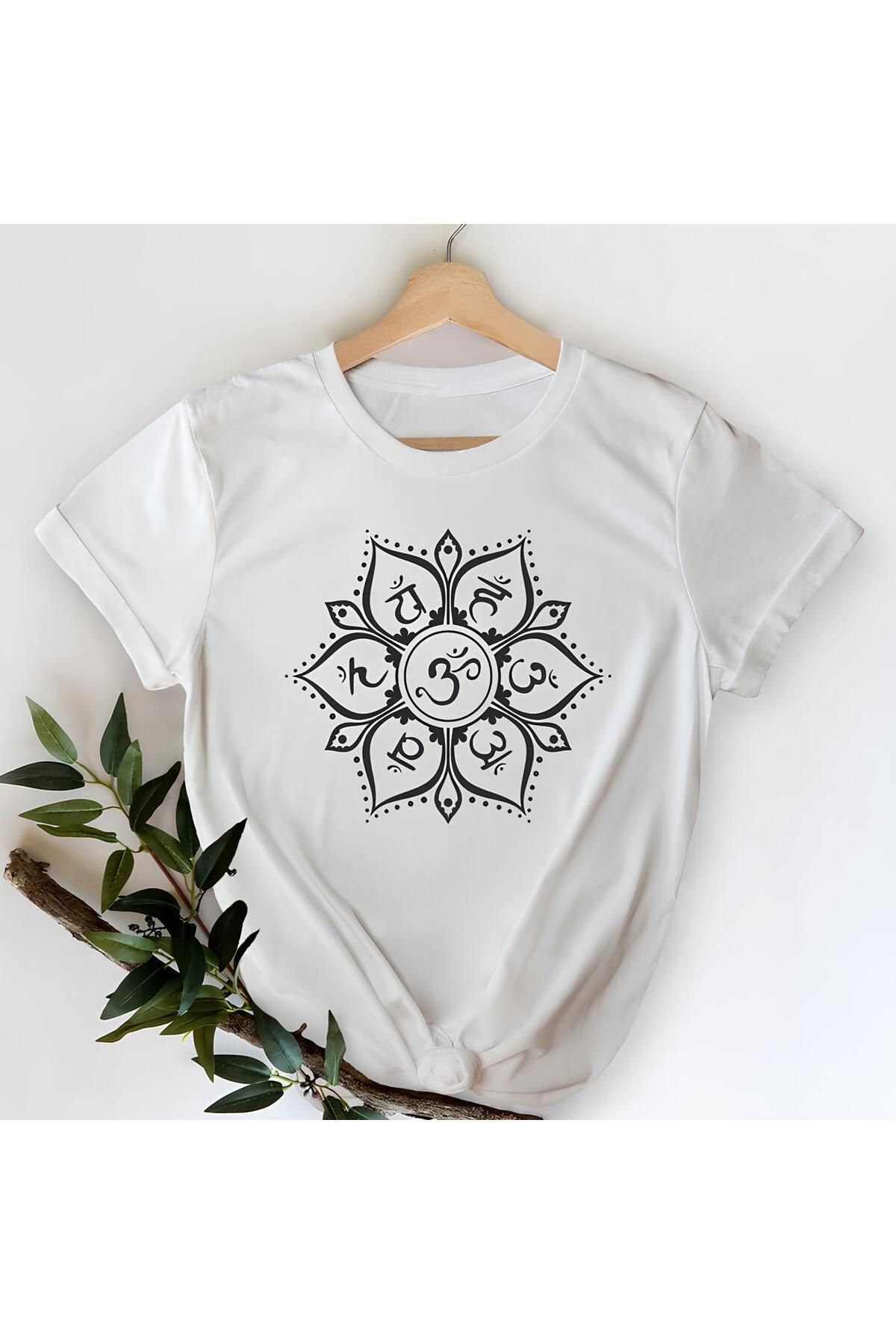 MAGORS CHAKRA MANDALA YOGA BASKILI BİSİKLET YAKA PAMUKLU KISA KOLLU KADIN TSHIRT