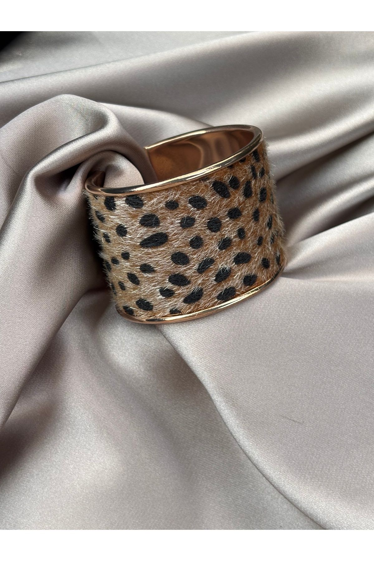 Butik Leopar Çelik kelepçe