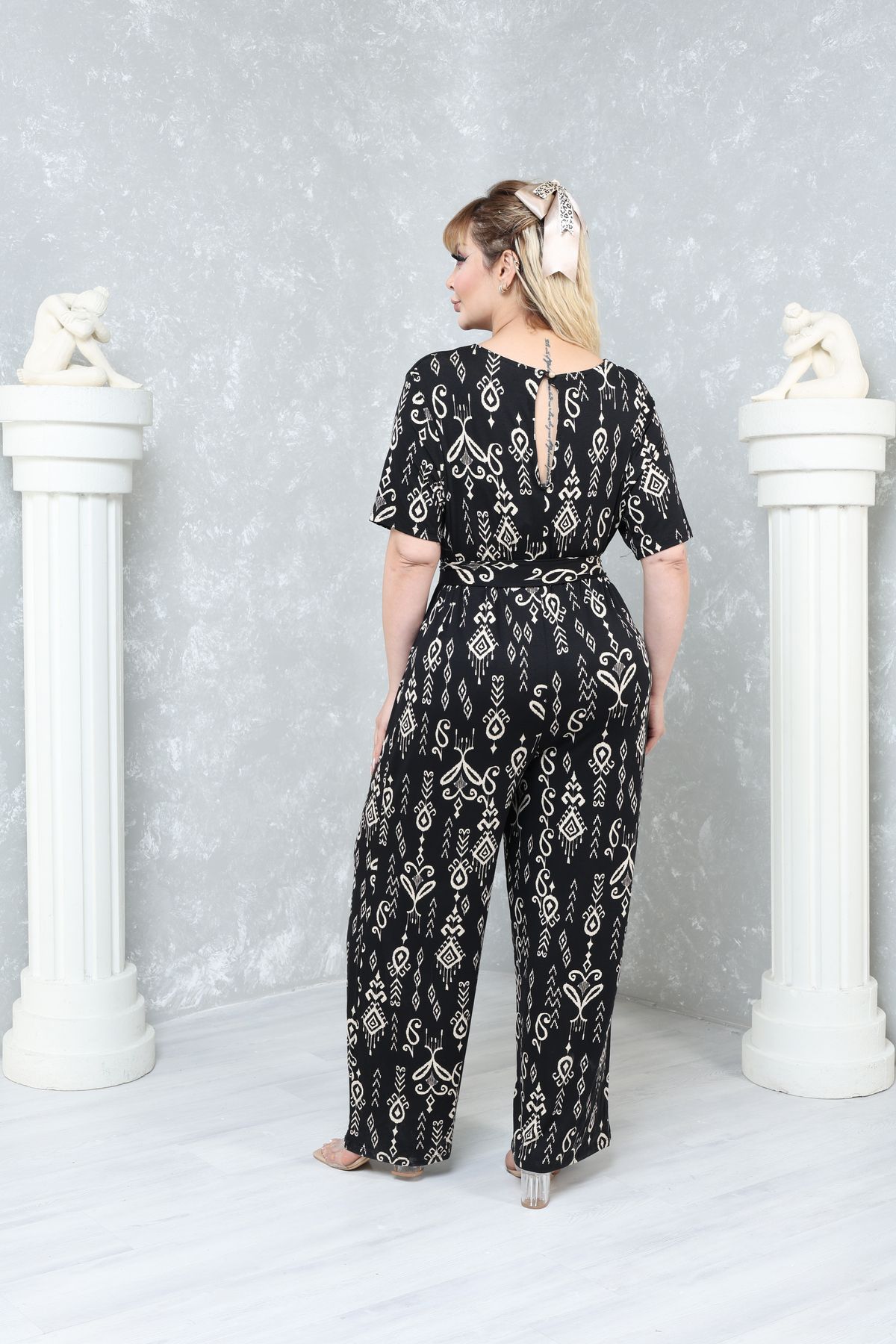 MJORA-Large Size Comfortable Patterned Viscose Knitted Jumpsuit 5