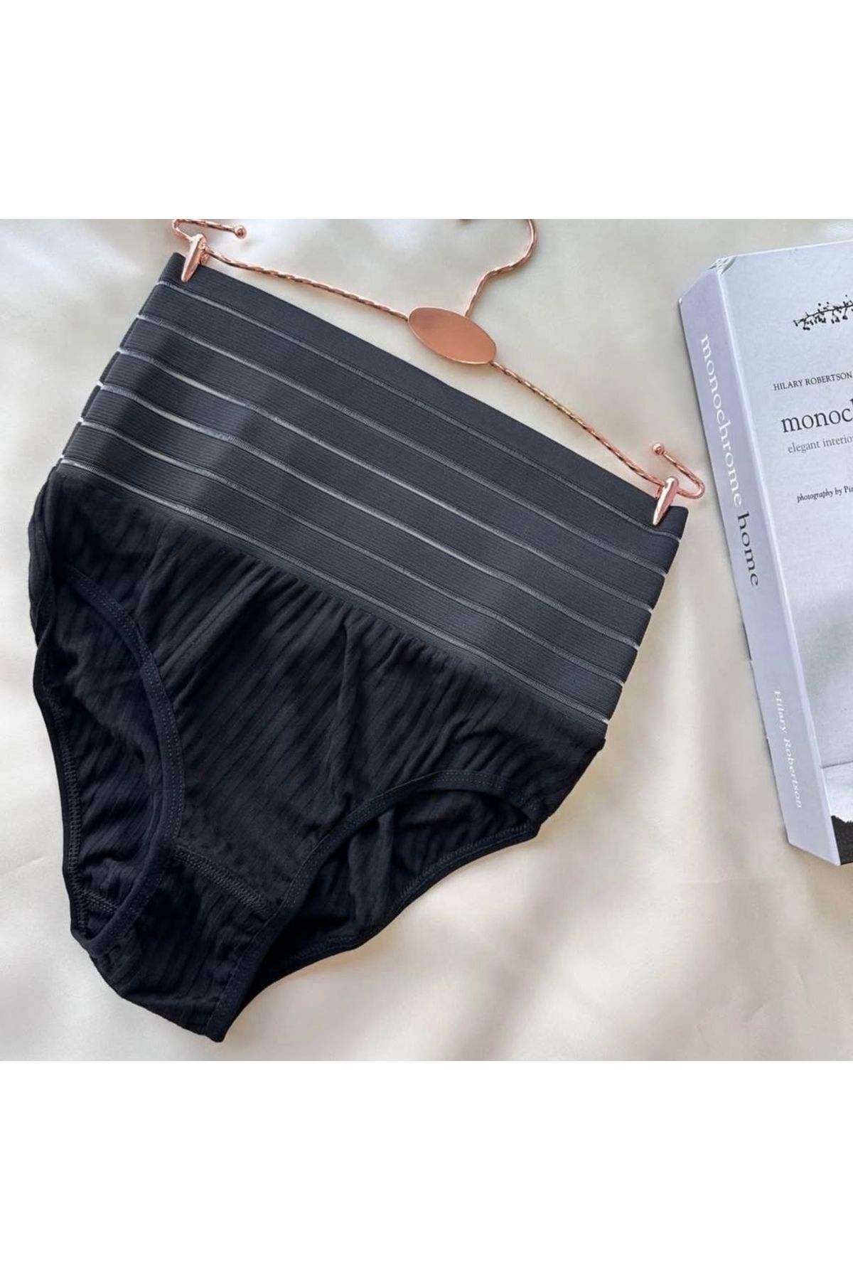 ARONA Siyah Korse Slip Külot