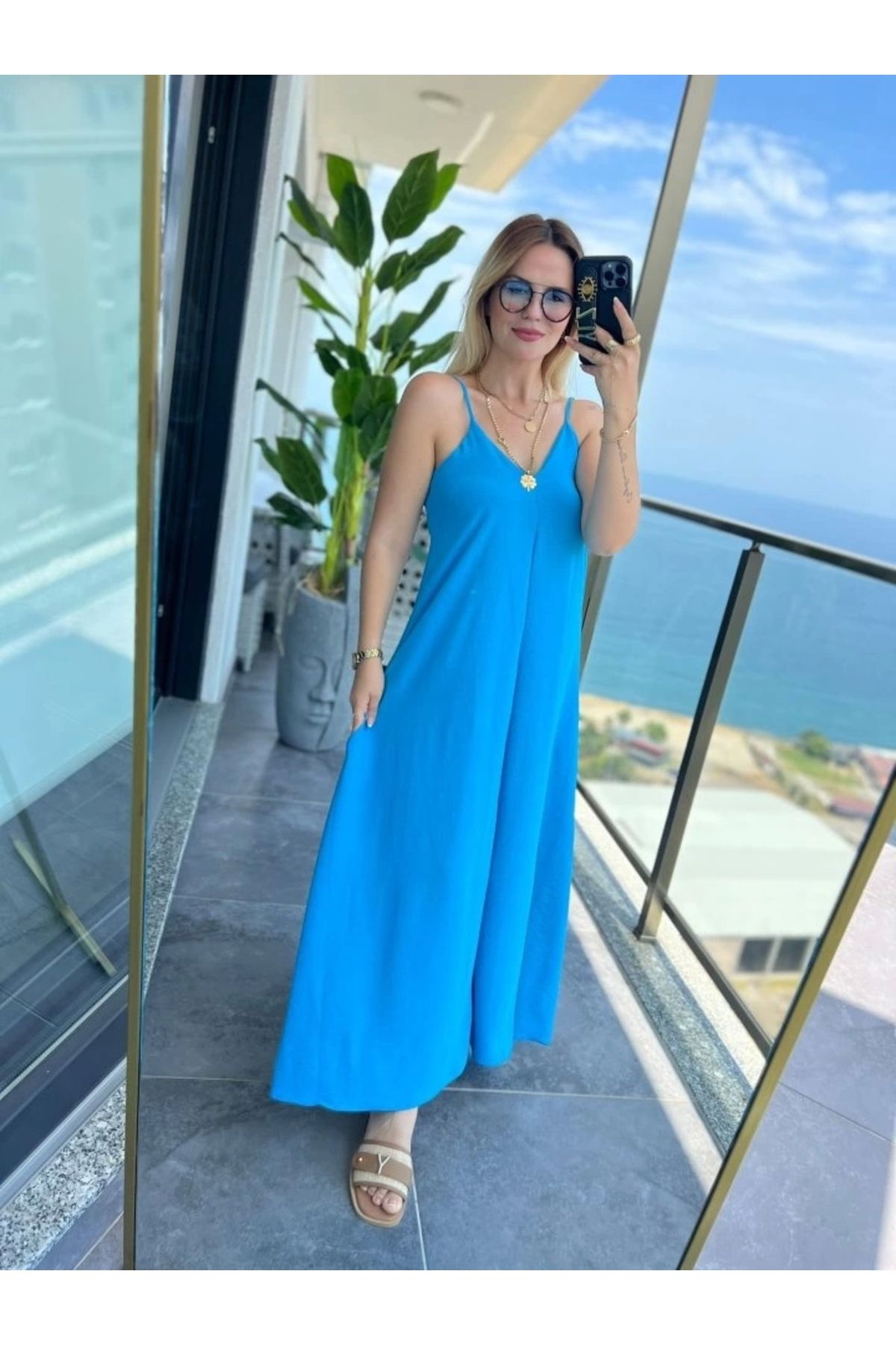 Butik Kadın Aerobin Kumaş Askılı Maxi Boy Elbise