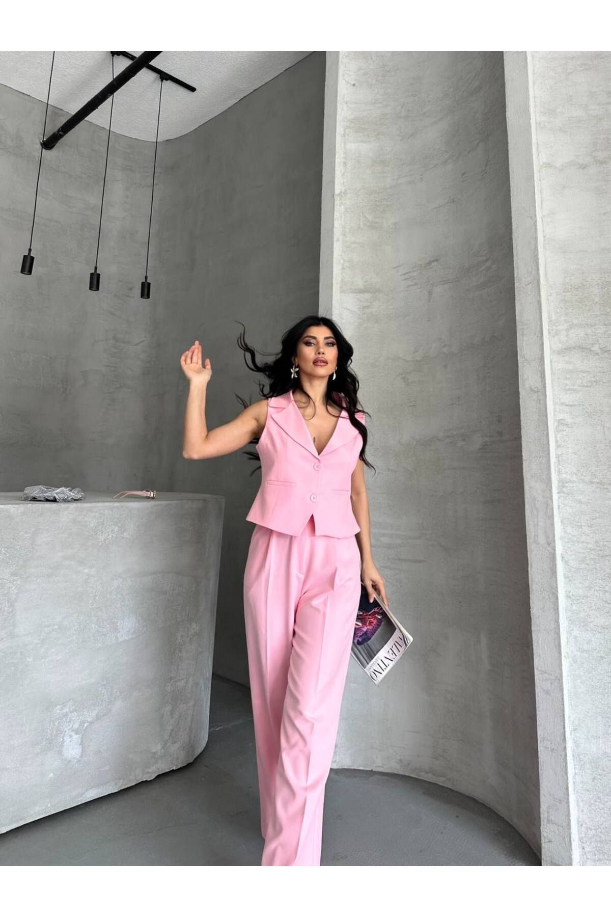 Castivo Fashion Düğmeli Kolsuz Yelekli Takım