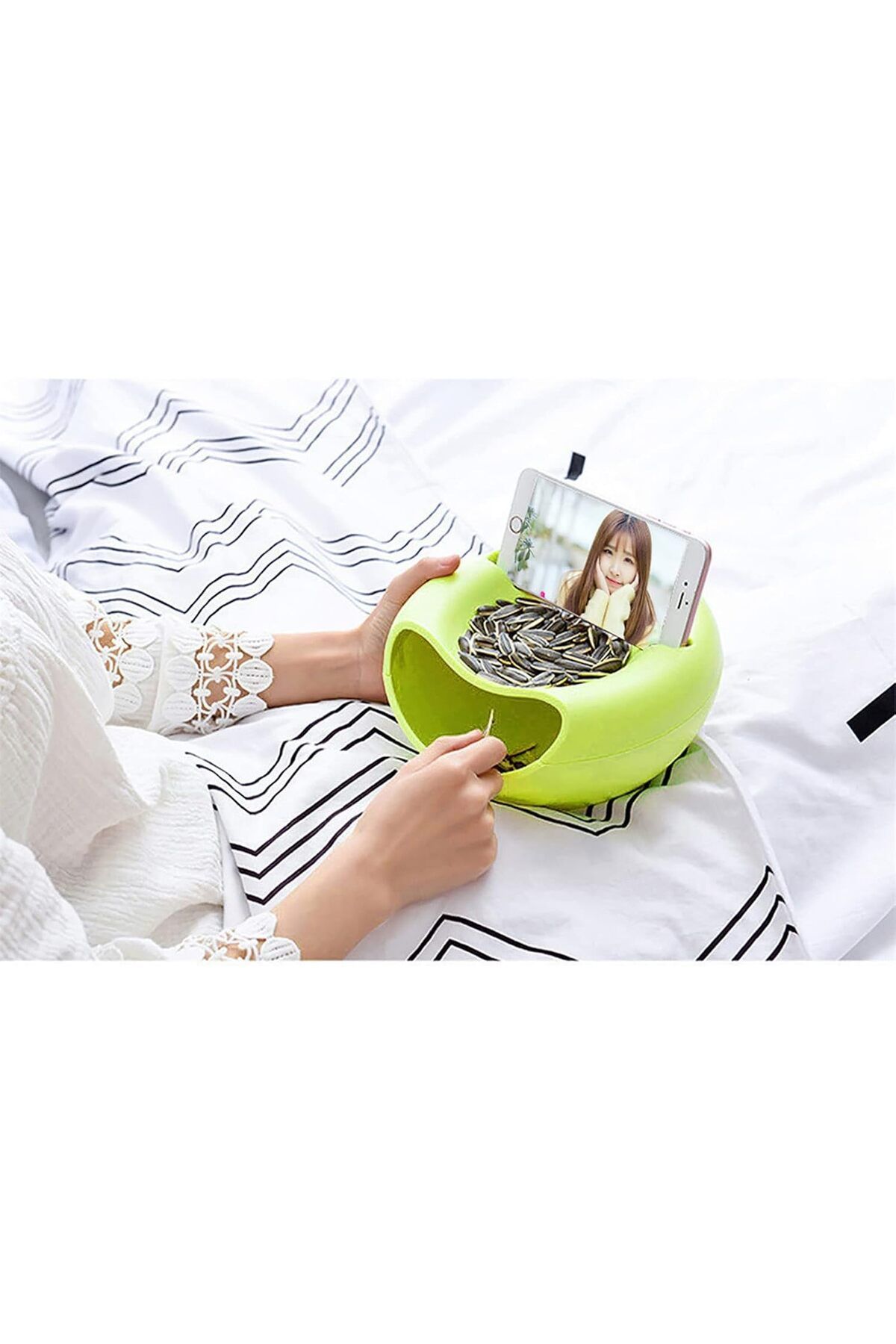 Generic-Lazy Snack Bowl Plastic Double-Layer Snack Storage Box Bowl Fruit Bowl and Mobile Phone Bracket Cha 2
