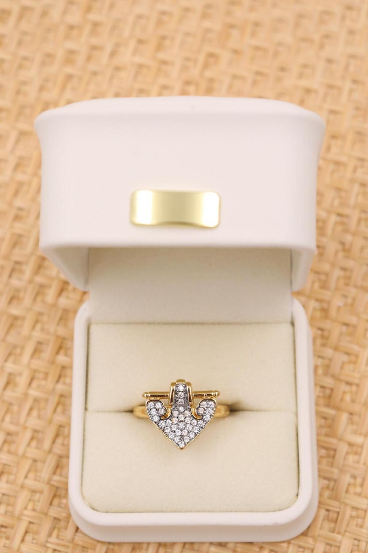 mercanjewelry Leyla Model Zirkon Taşlı Gold Yüzük
