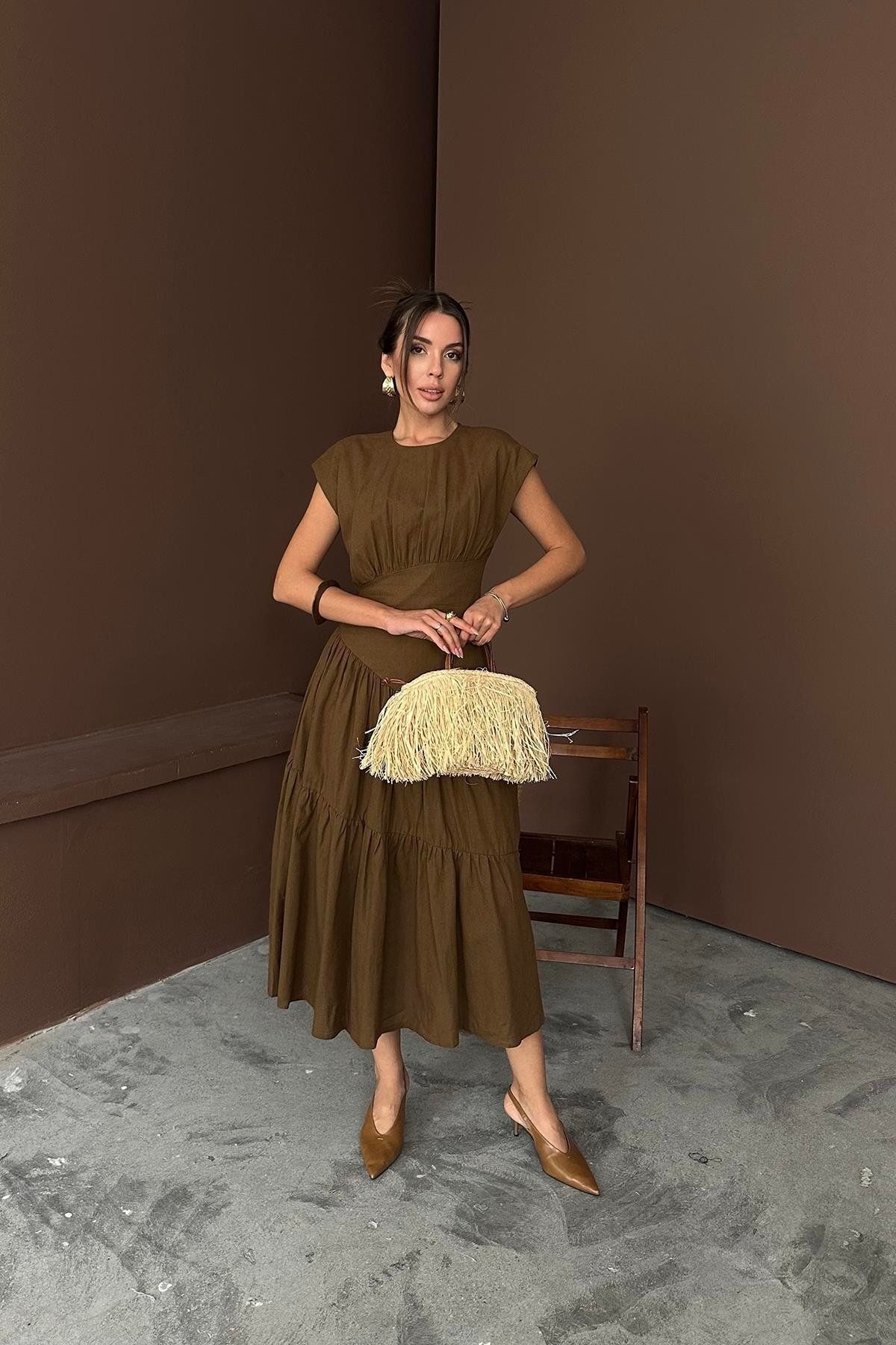 Castivo Fashion Lina Büzgü Detaylı Keten Midi Elbise