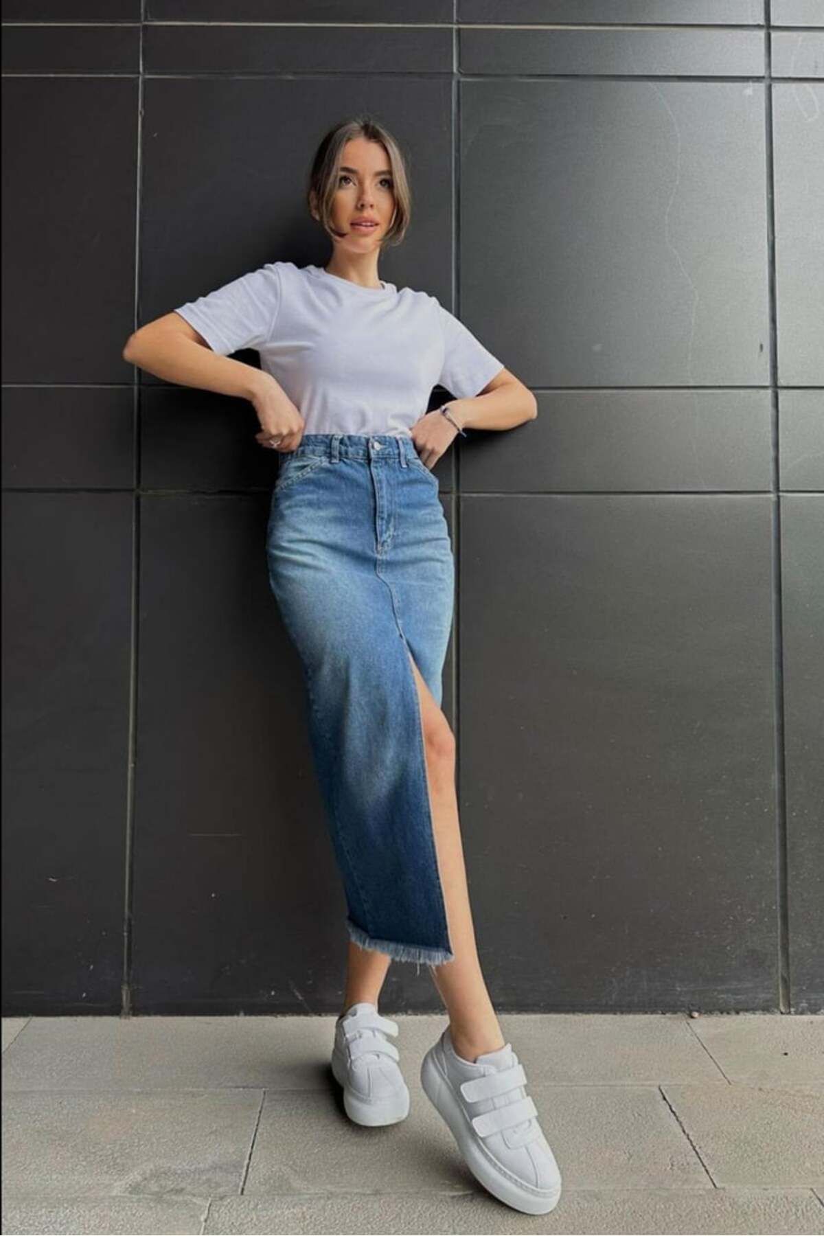 Castivo Fashion Yırtmaç Detaylı Yüksek Bel Denim Kalem Etek