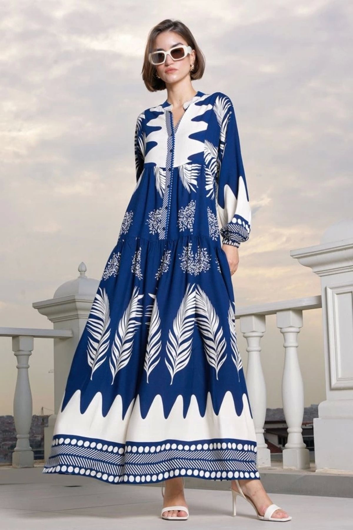 Butik 2423 Otantik Desenli Tesettür Elbise - M. Lacivert
