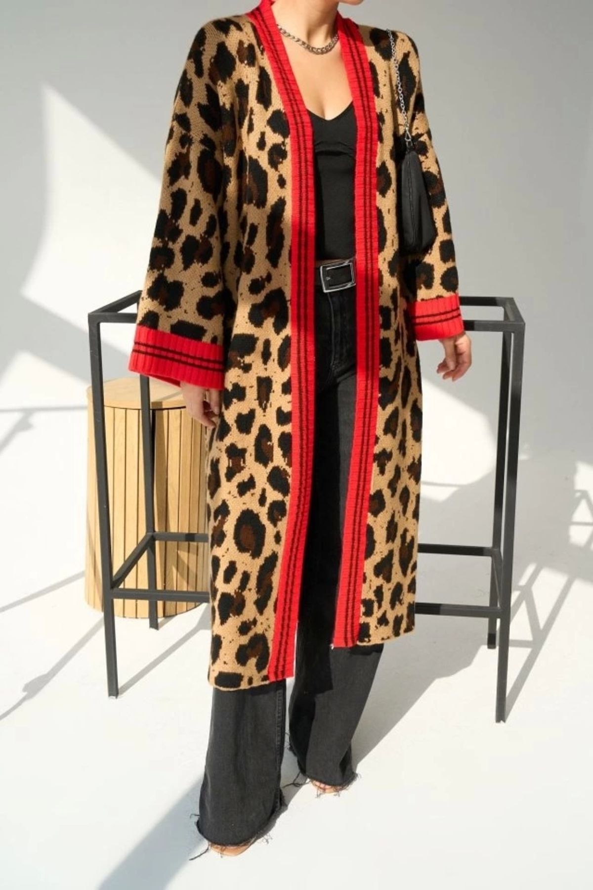 Butik Uzun Leopar Hırka - Camel-Kırmızı