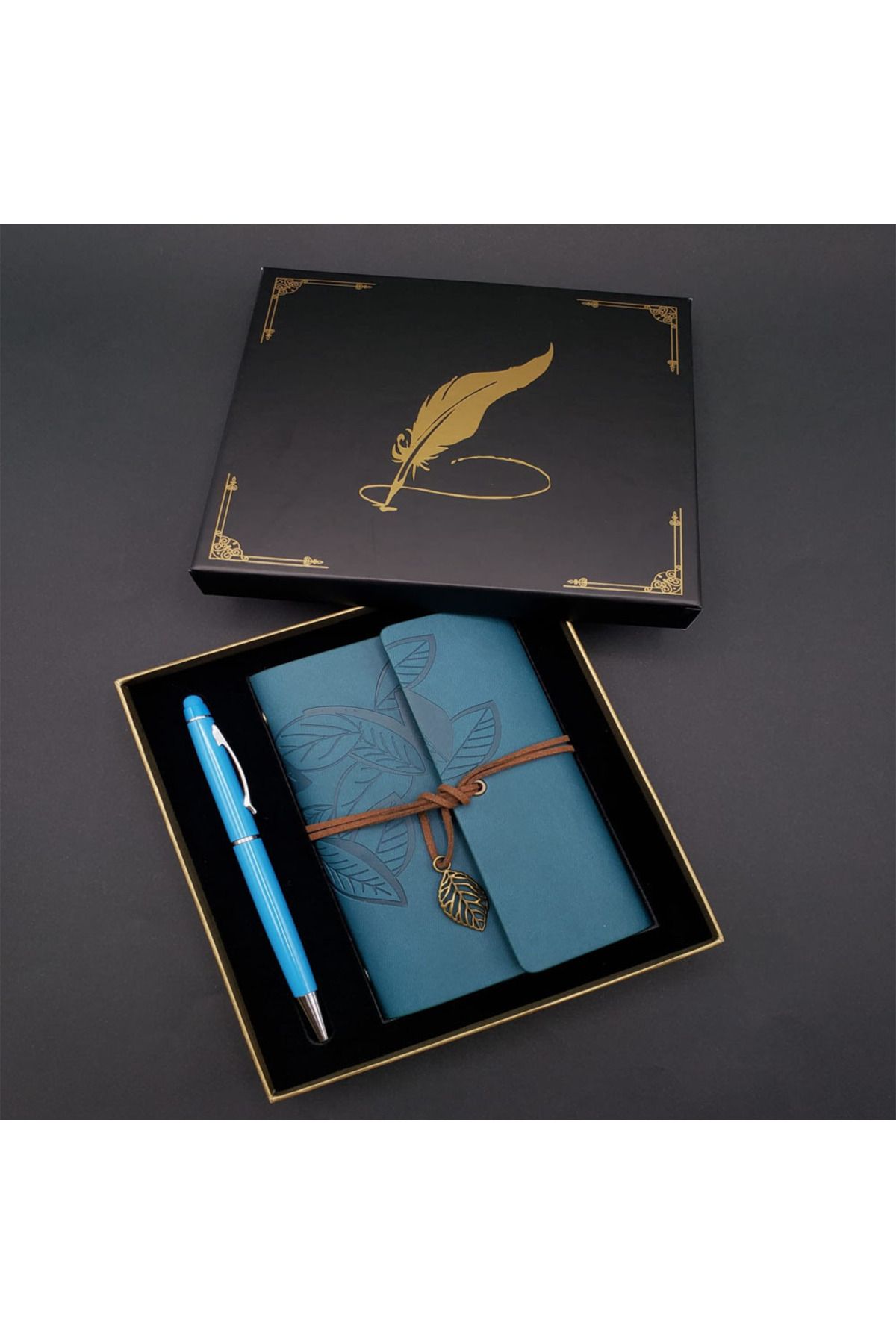 GK7 Store Siyah Kutulu Yaprak Desenli Mavi Deri Defter Ve Kalem Seti