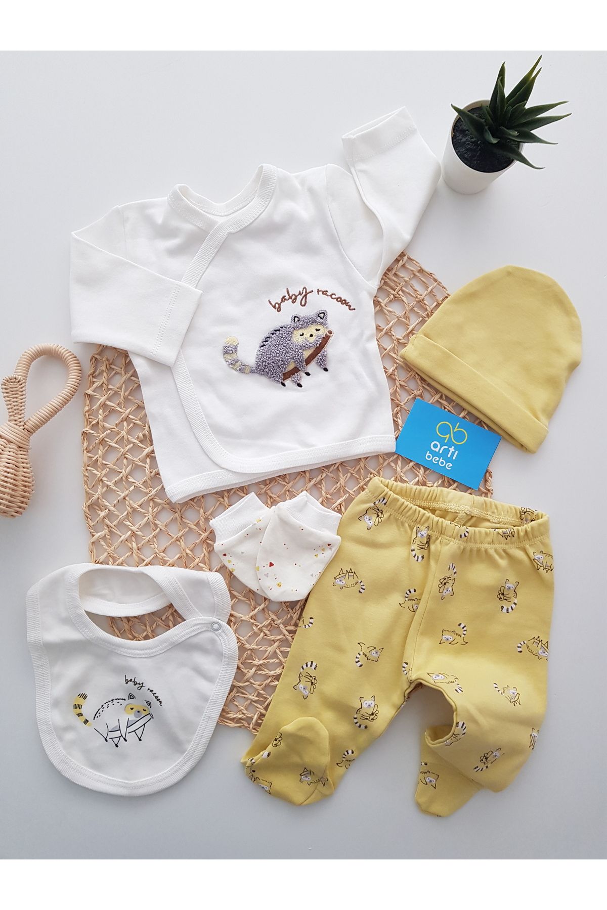 artıbebe 5’li Baby Raccoon Unisex Bebek Hastane Çıkışı Seti | %100 Pamuk Yenidoğan Kıyafet Takımı
