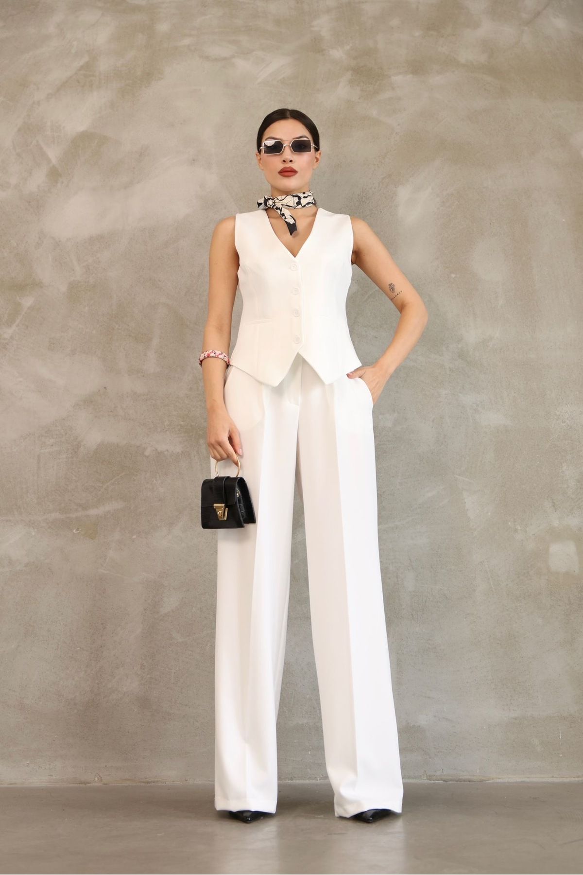 Ekim Store Crop Blazer Yelekli Pantolonlu Takım